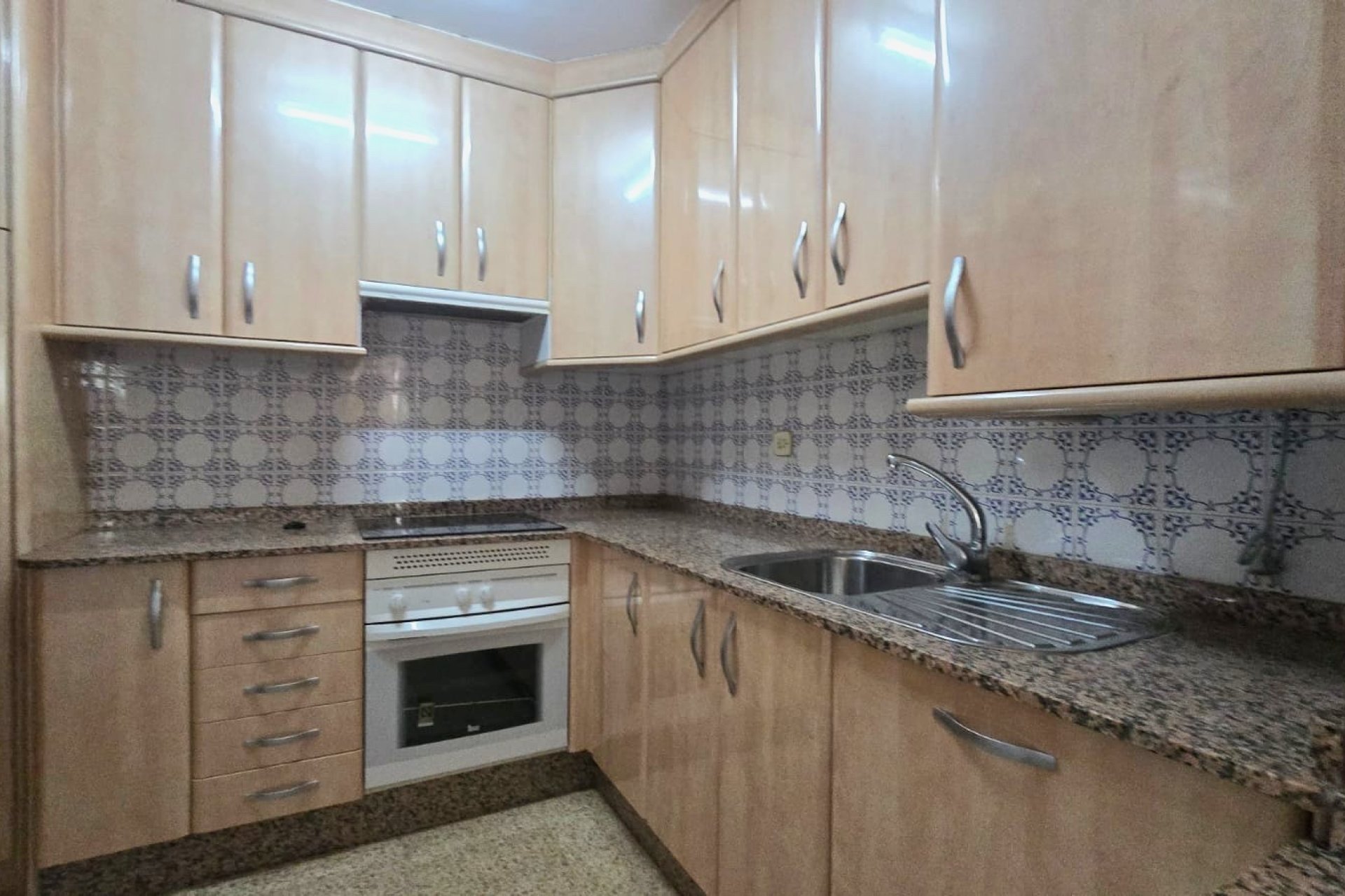 Resale - Apartment / flat -
Alfaz del Pi - Alfas del Pí