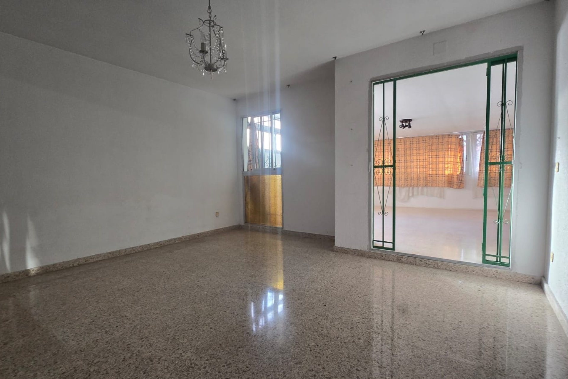 Resale - Apartment / flat -
Alfaz del Pi - Alfas del Pí