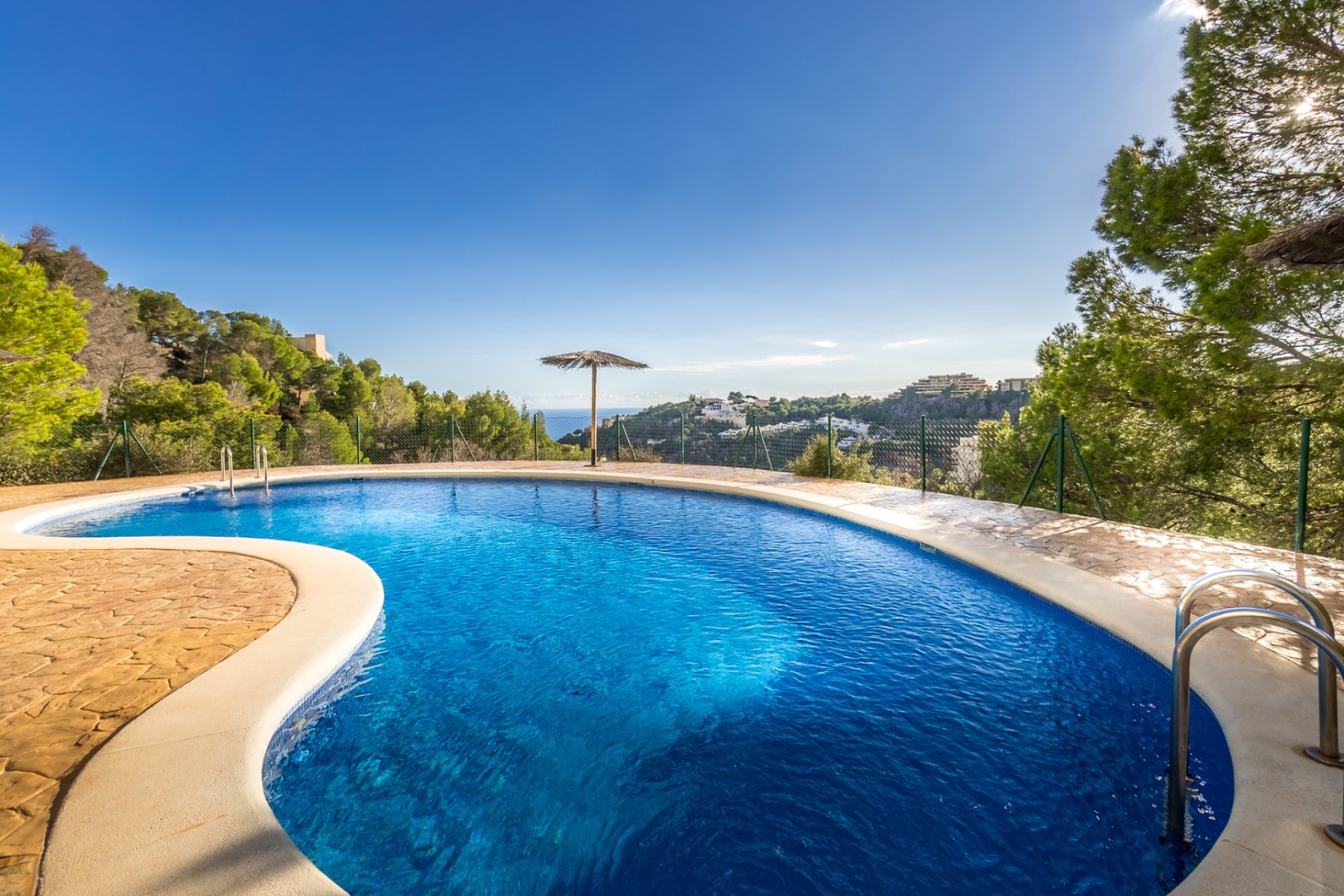 Resale - Apartment / Flat -
Altea