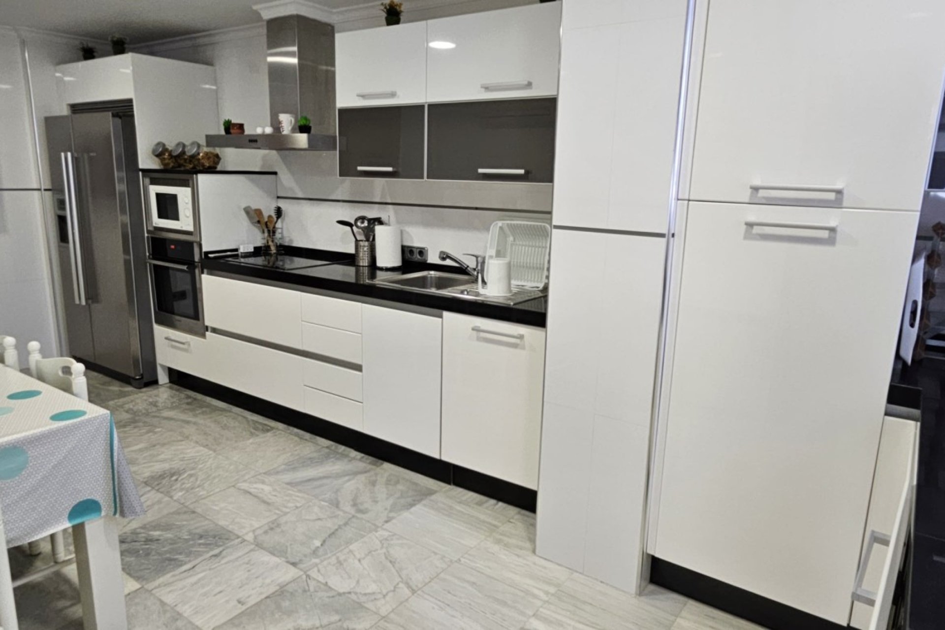 Resale - Apartment / flat -
Benidorm - Levante