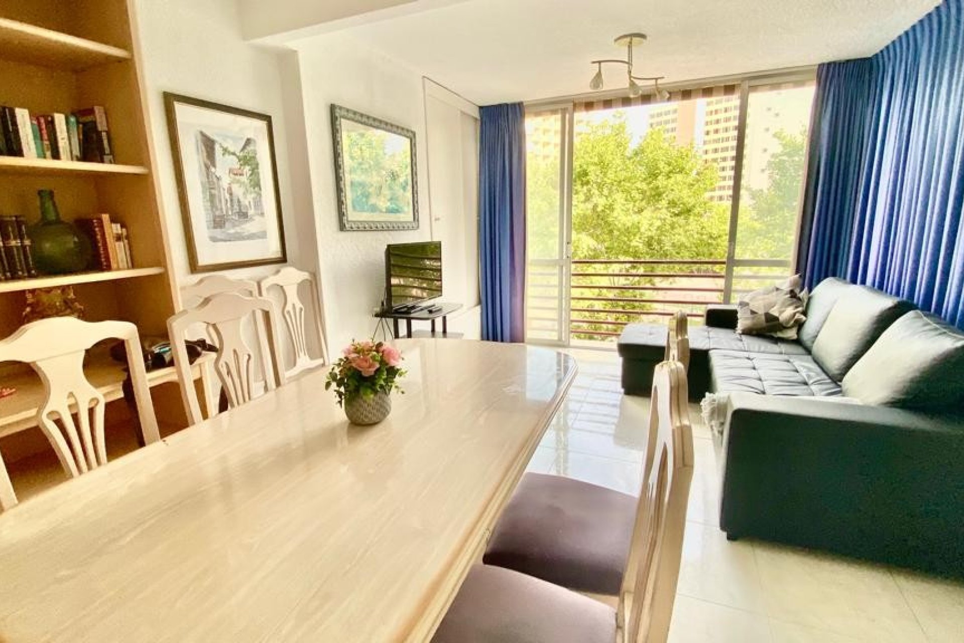 Resale - Apartment / flat -
Benidorm - Levante