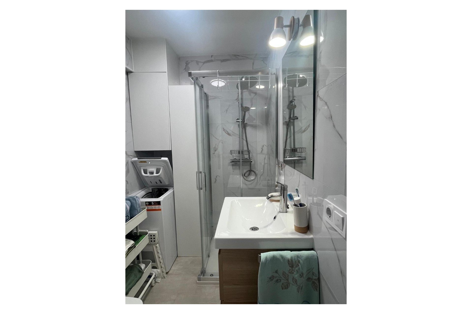 Resale - Apartment / Flat -
Benidorm - Levante