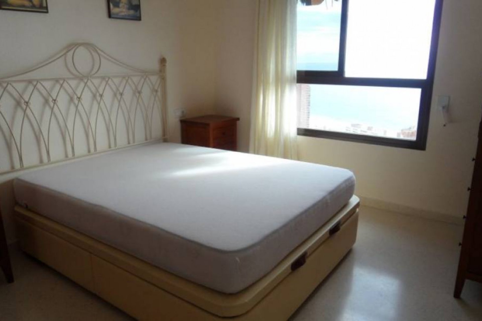 Resale - Apartment / flat -
Benidorm - Poniente