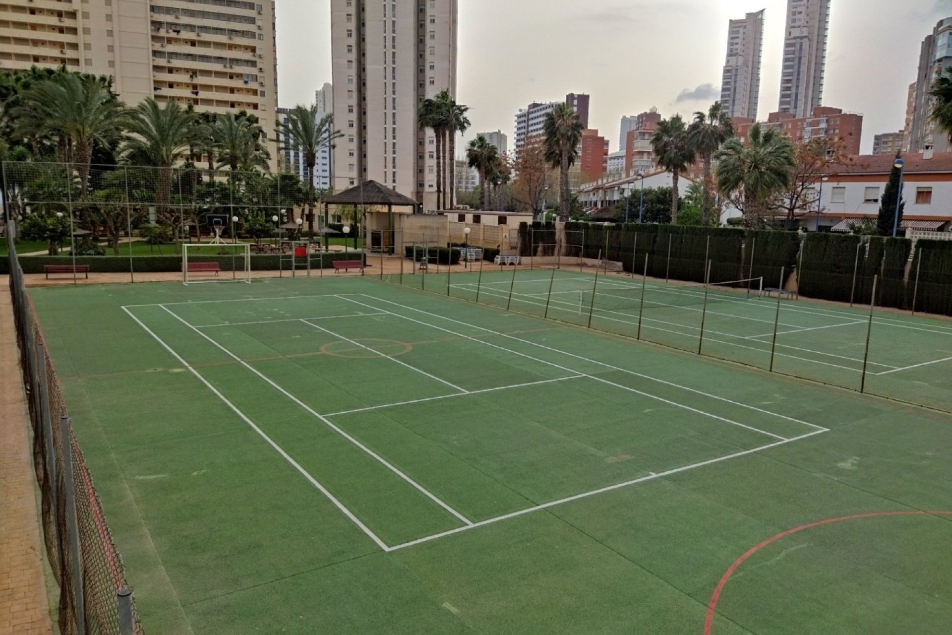 Resale - Apartment / flat -
Benidorm - Rincón de Loix