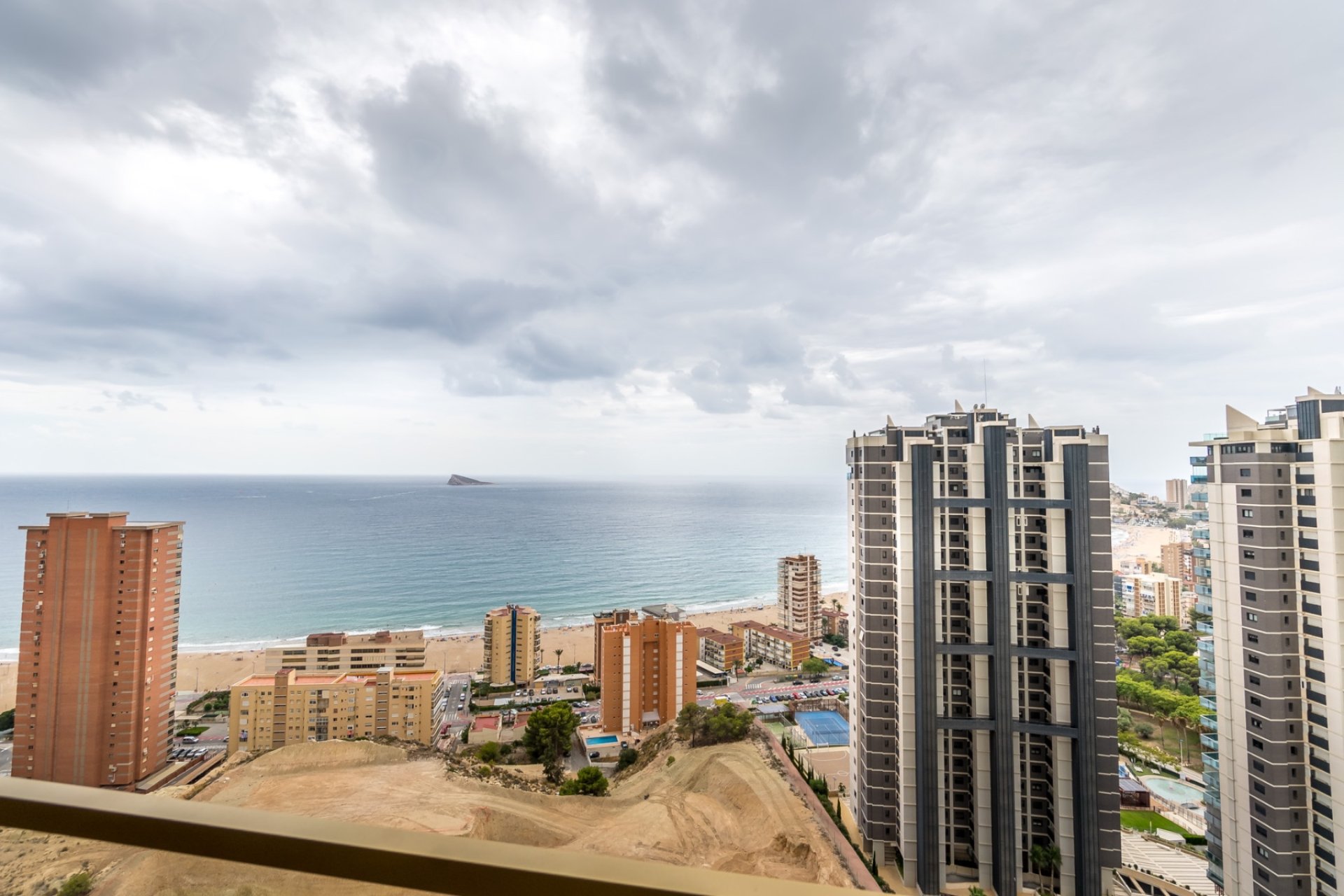 Resale - Apartment / flat -
Benidorm - Zona de Poniente