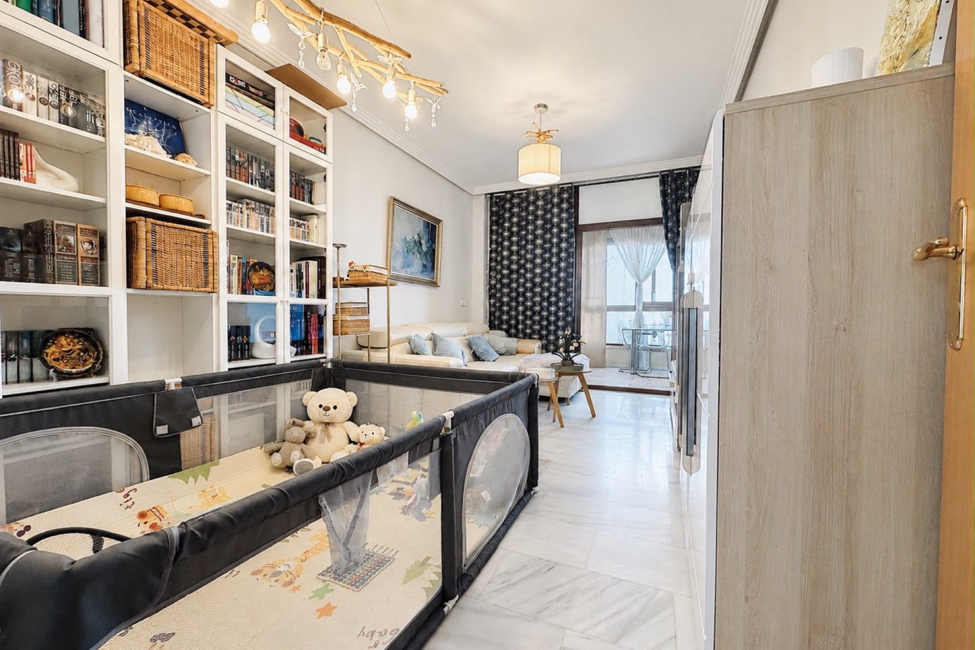Resale - Apartment / Flat -
Benidorm - Zona de Poniente