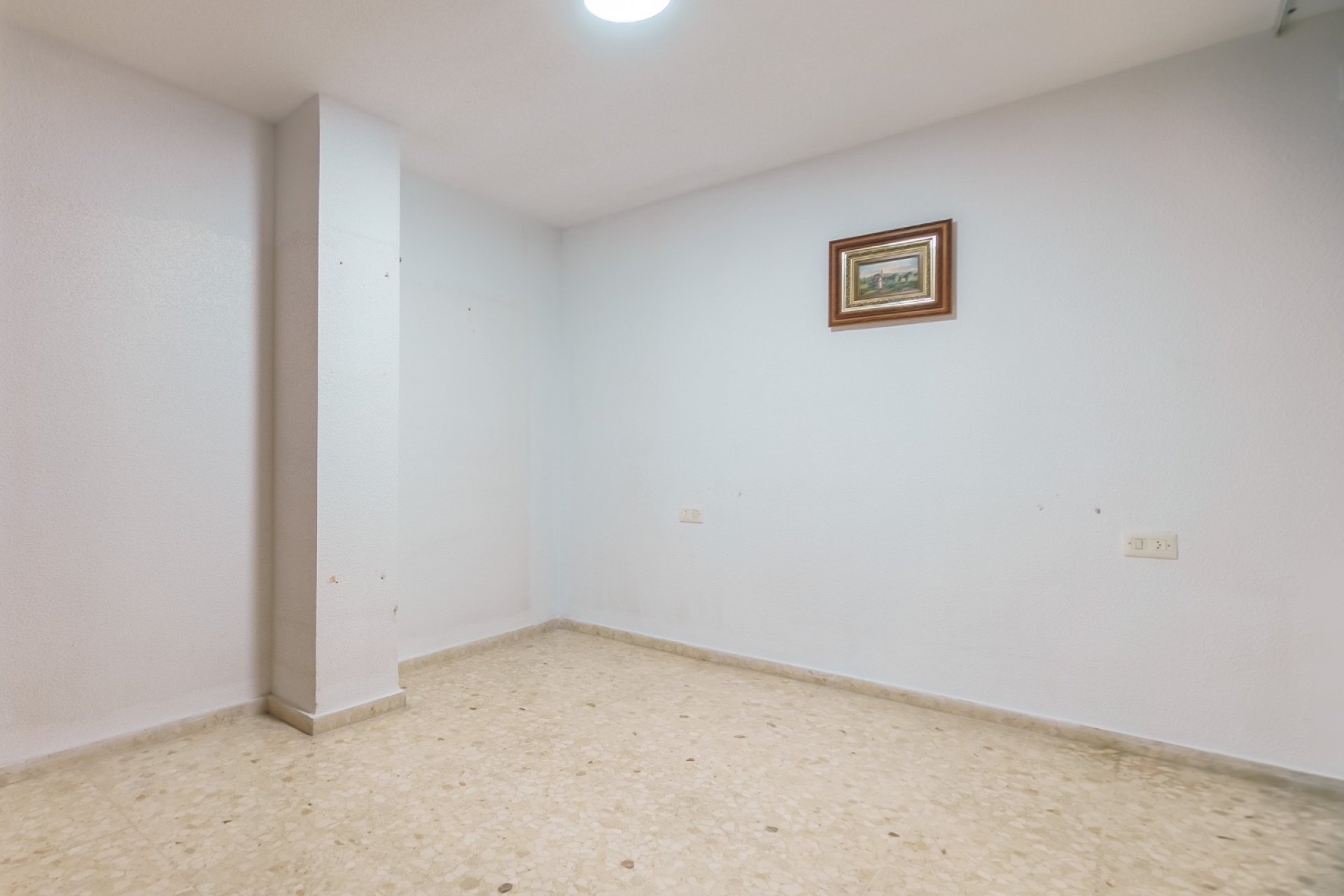 Resale - Apartment / flat -
Benidorm - Zona de Poniente