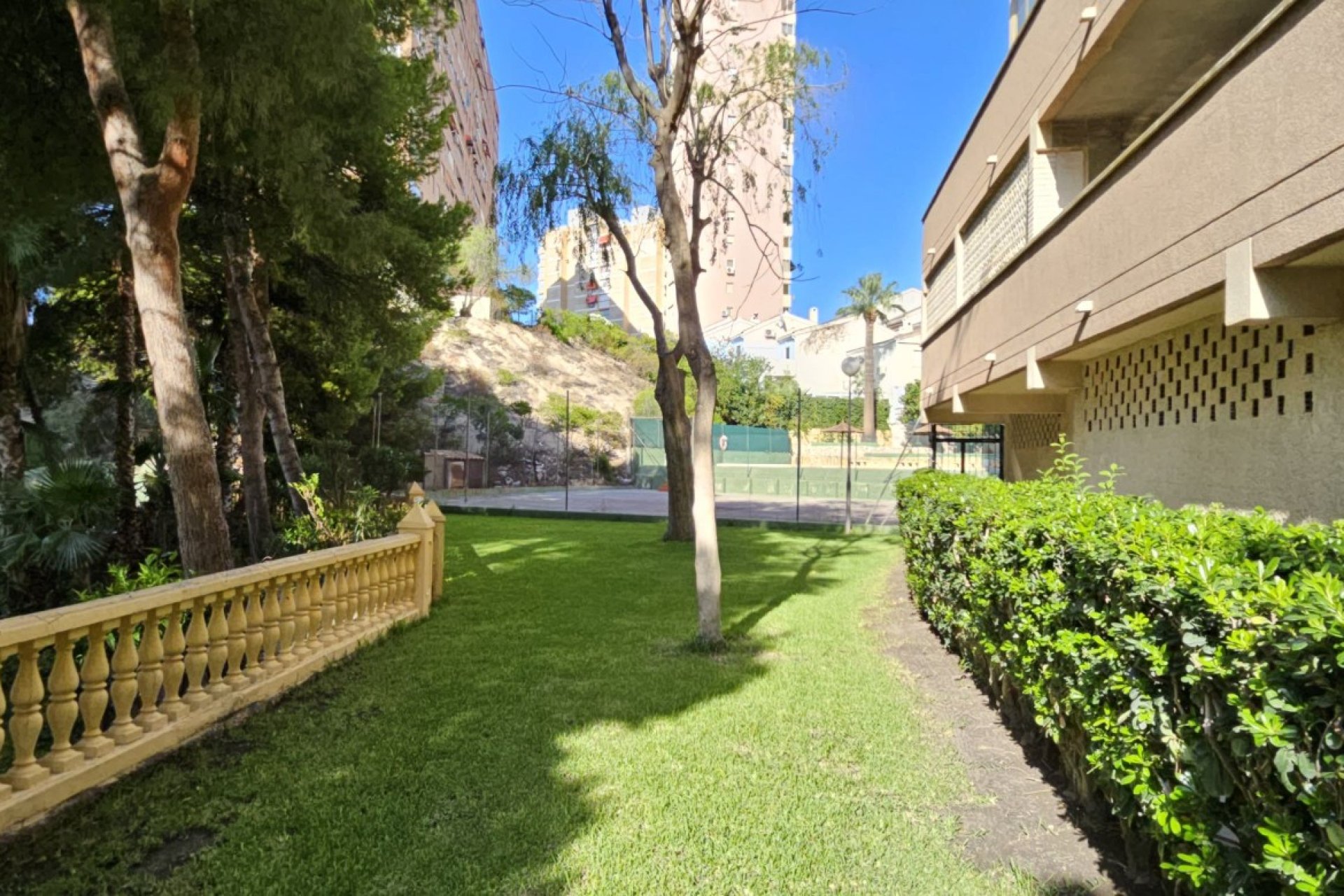 Resale - Apartment / flat -
Finestrat - Cala de Finestrat