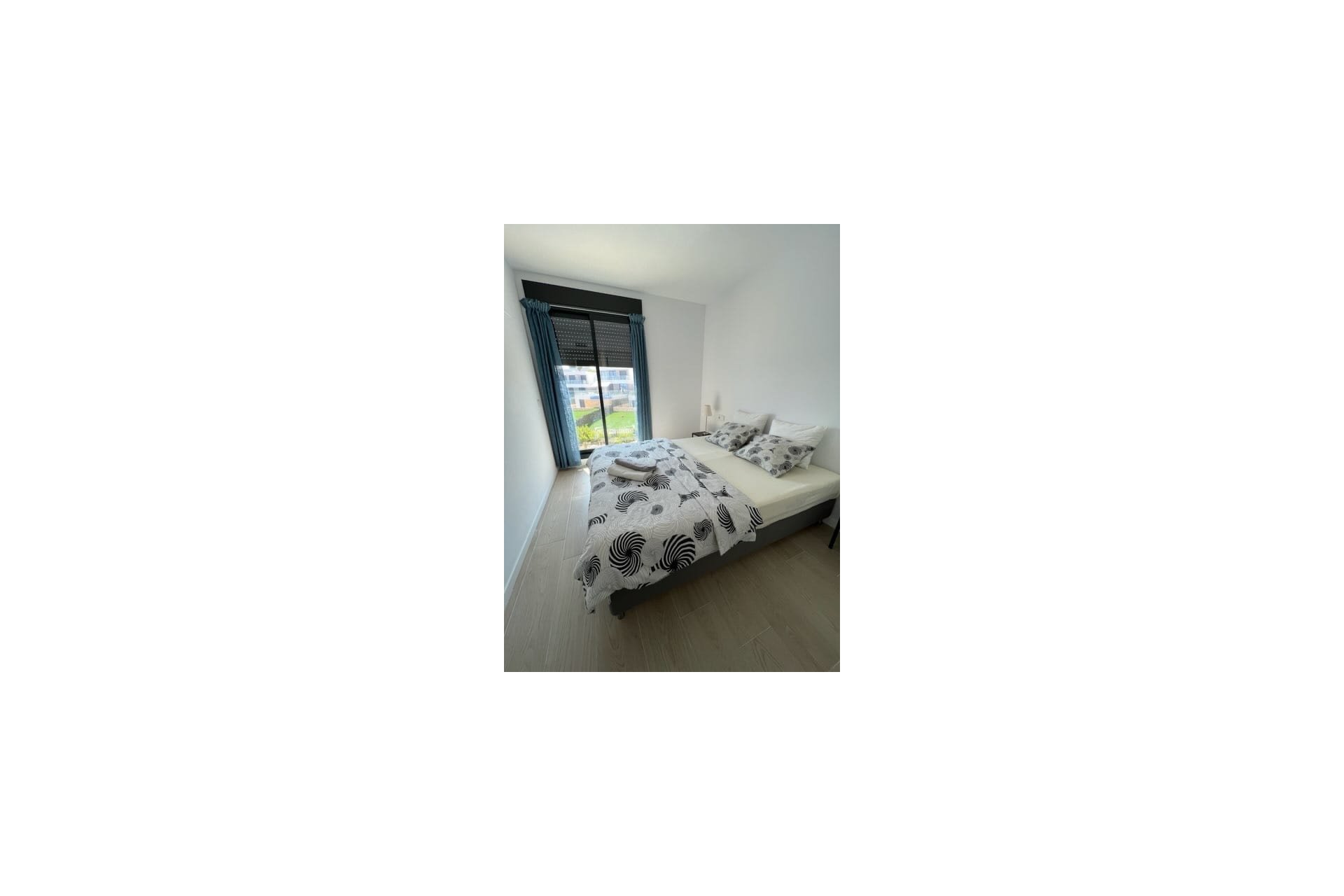 Resale - Apartment / flat -
Finestrat