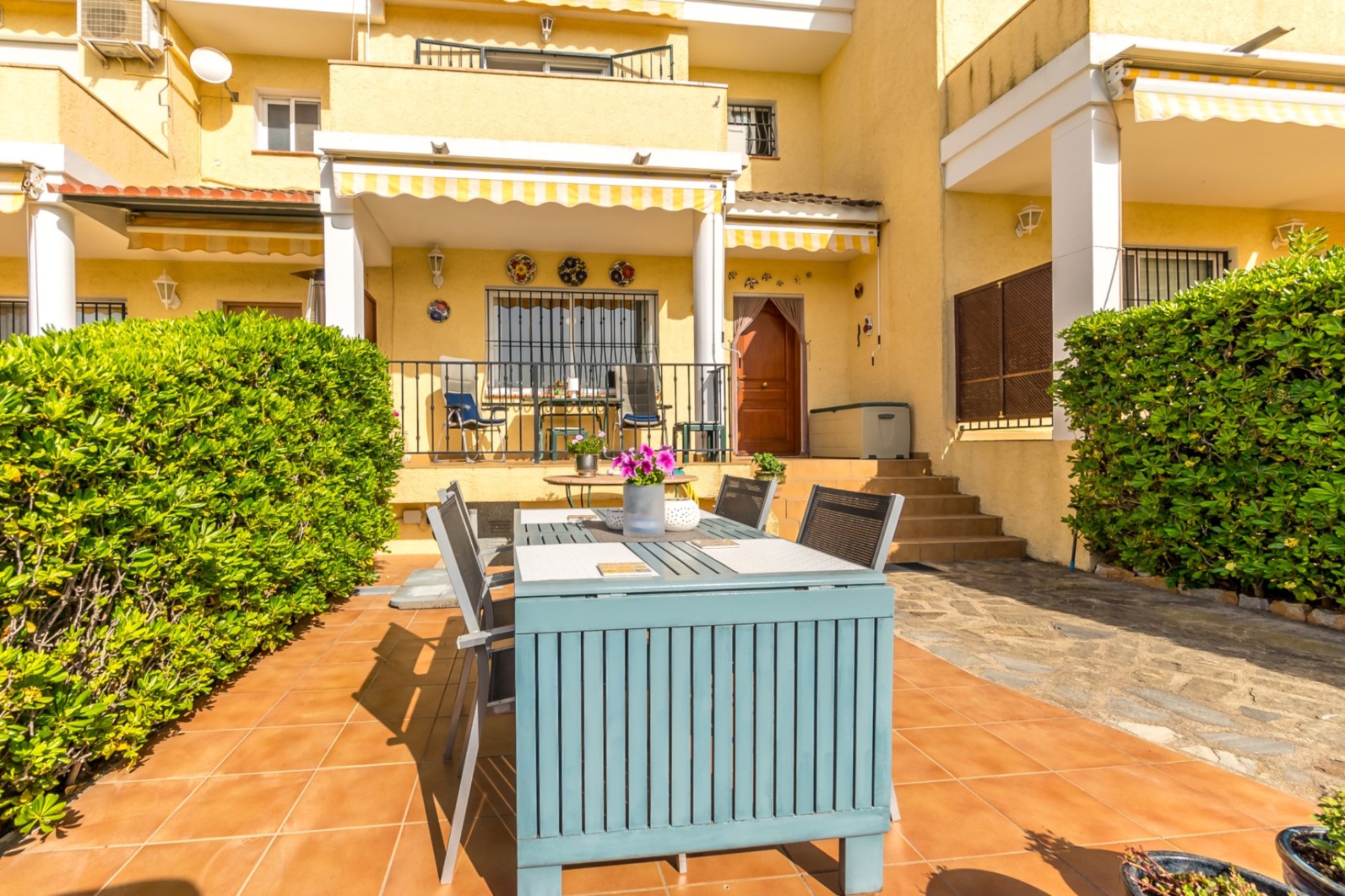 Resale - Bungalow -
Albir