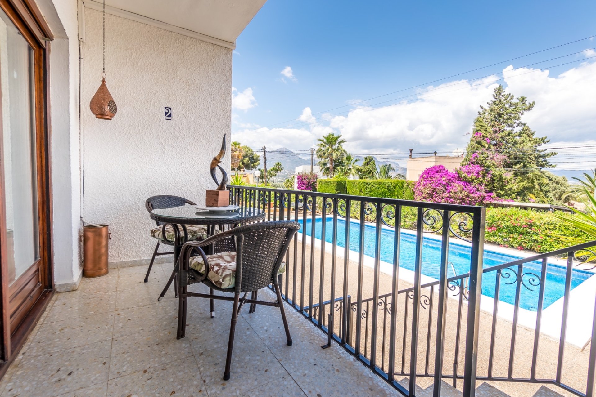 Resale - Bungalow -
Albir