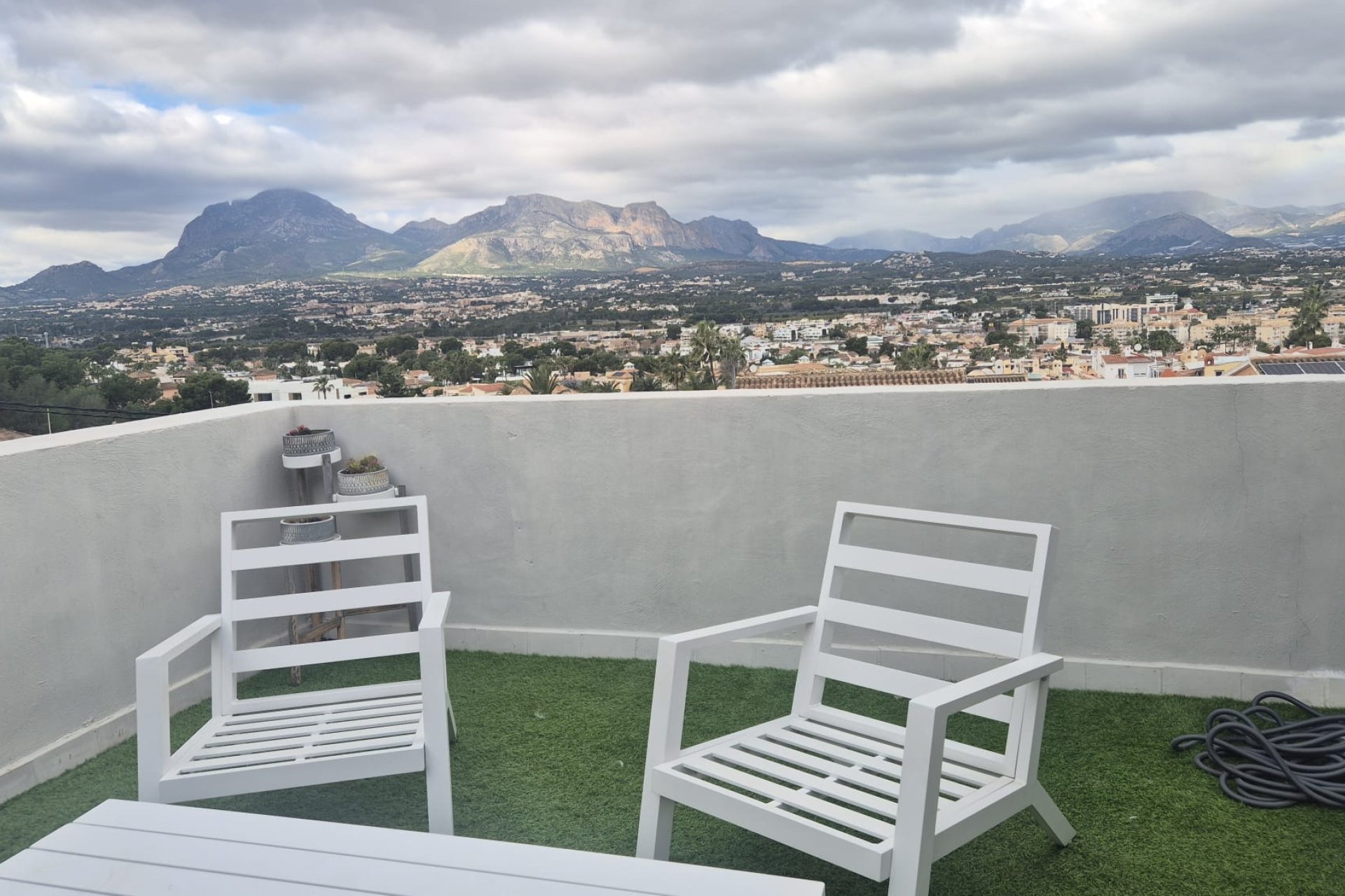 Resale - Bungalow -
Albir