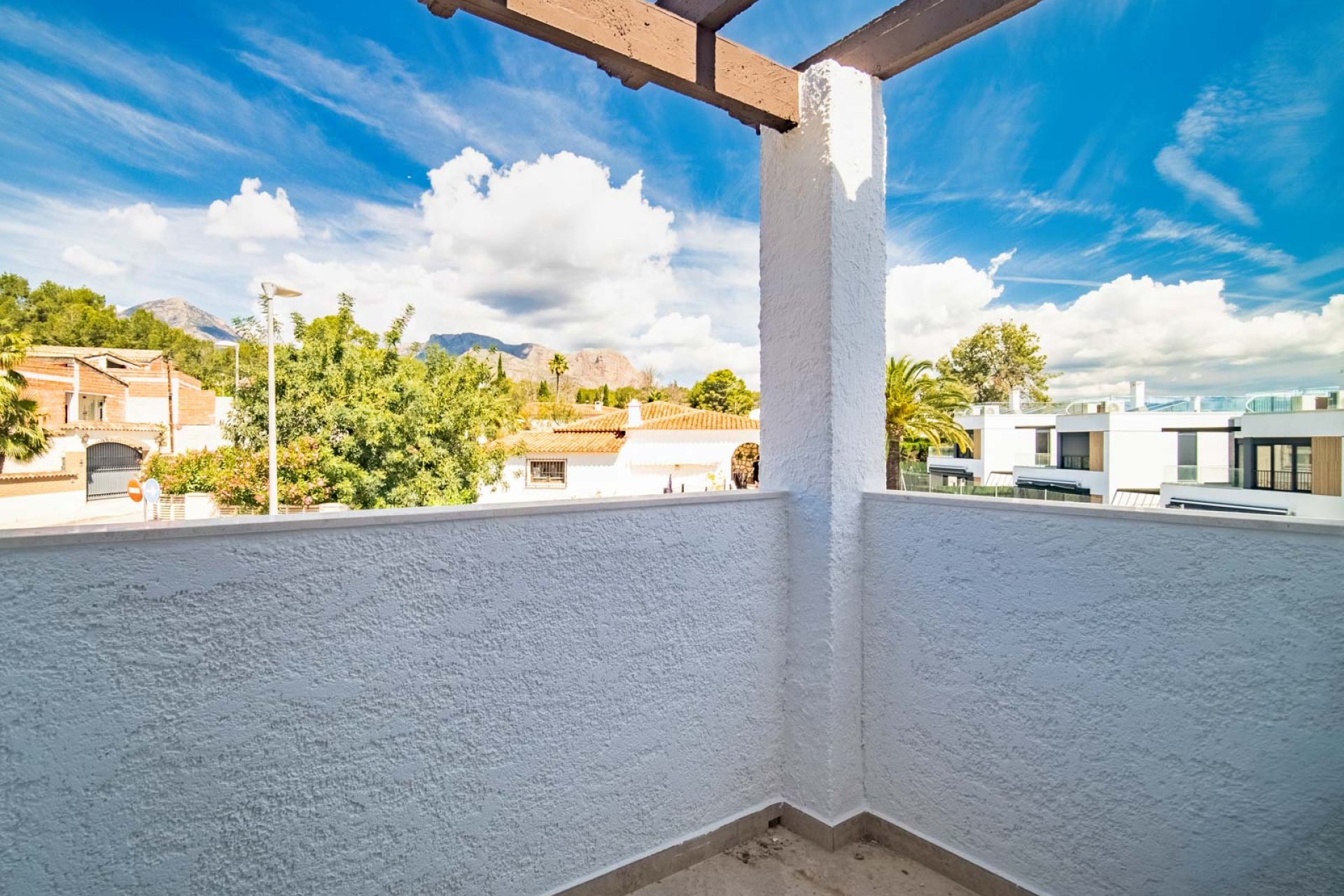 Resale - Bungalow -
La Nucía - Varadero