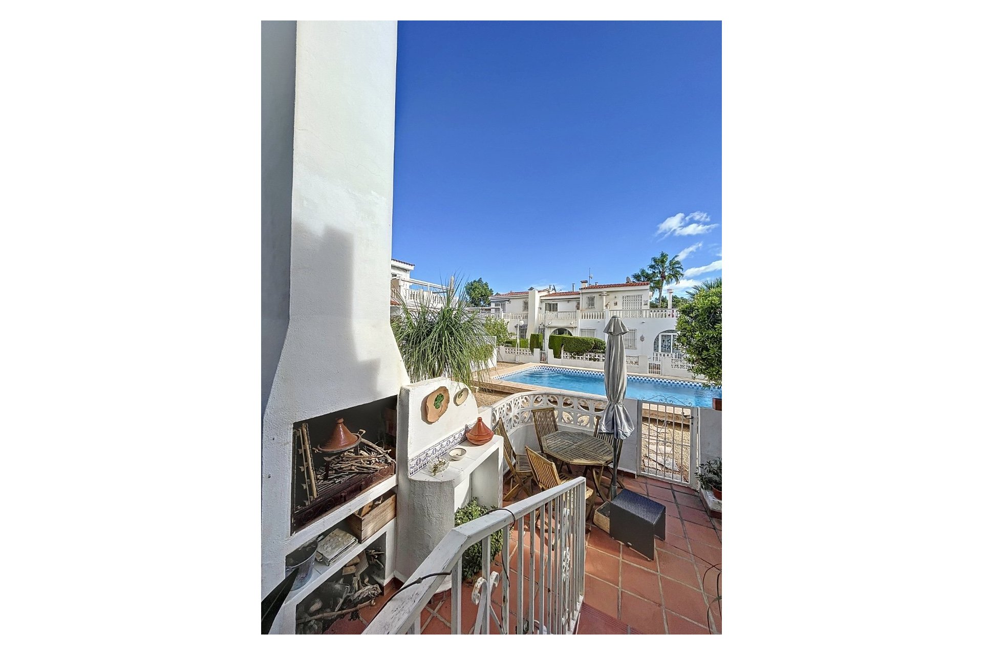 Resale - Bungalow -
La Nucía