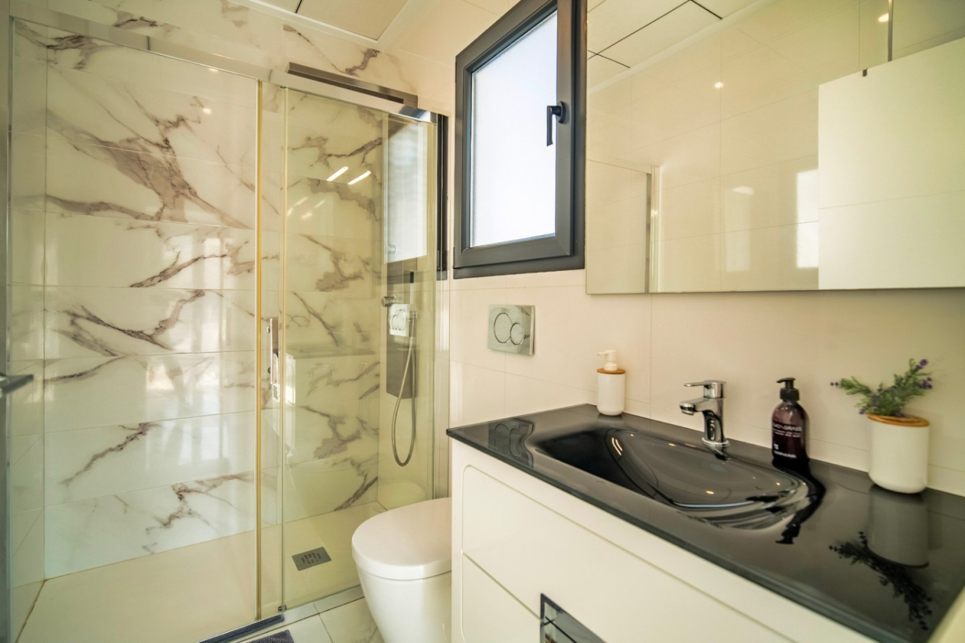 Resale - Bungalow -
Polop - La Alberca