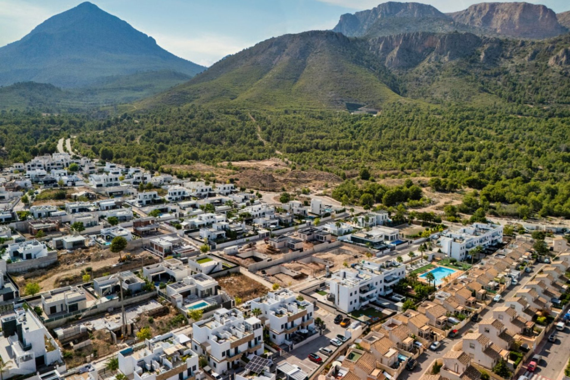 Resale - Bungalow -
Polop - La Alberca