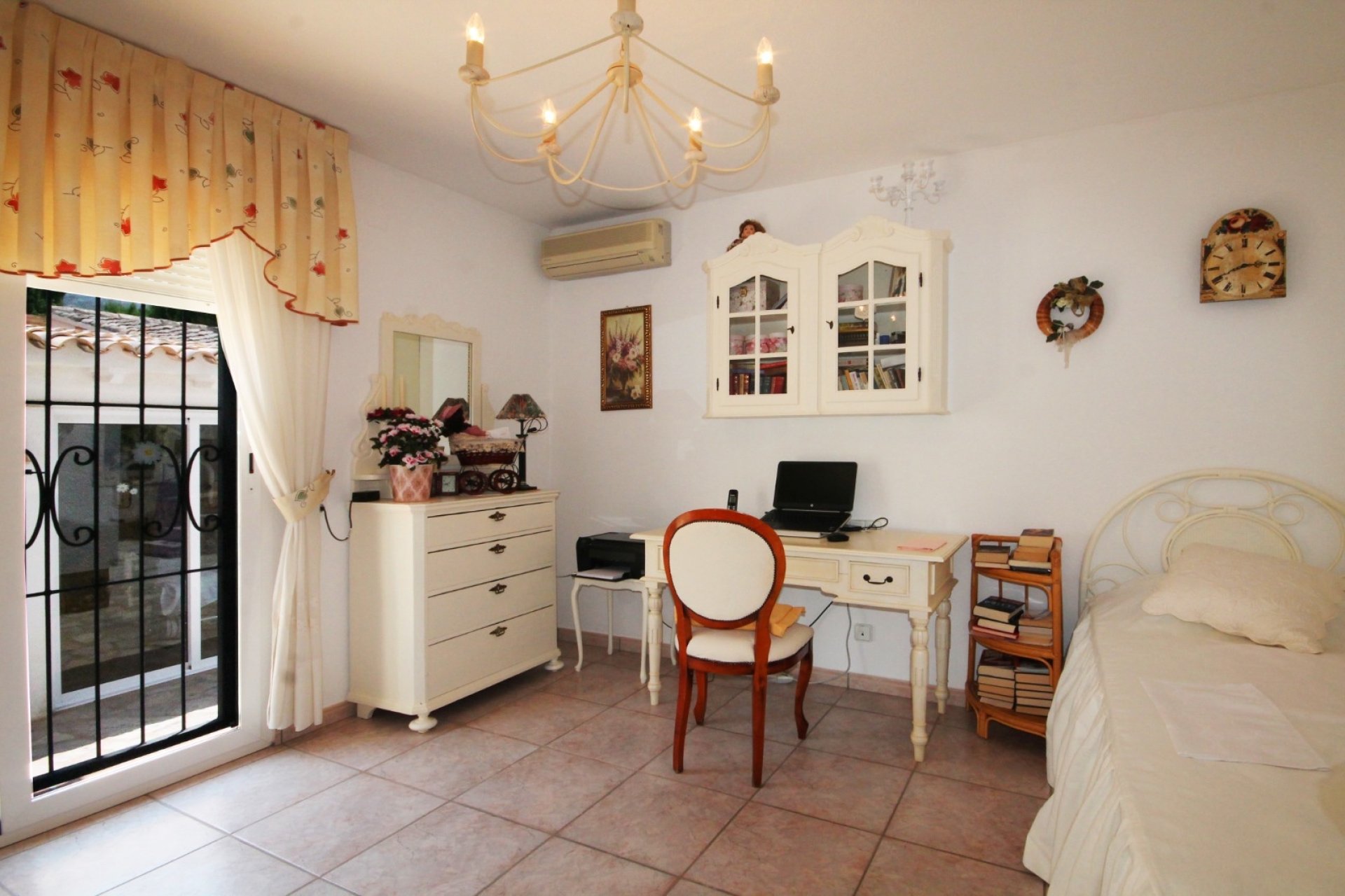 Resale - Chalet -
Albir