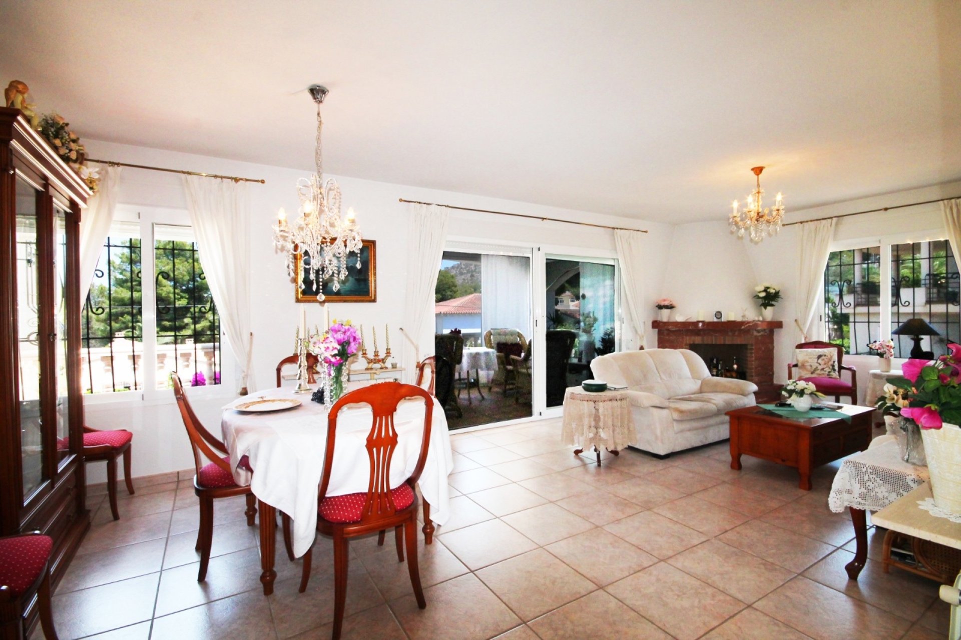 Resale - Chalet -
Albir