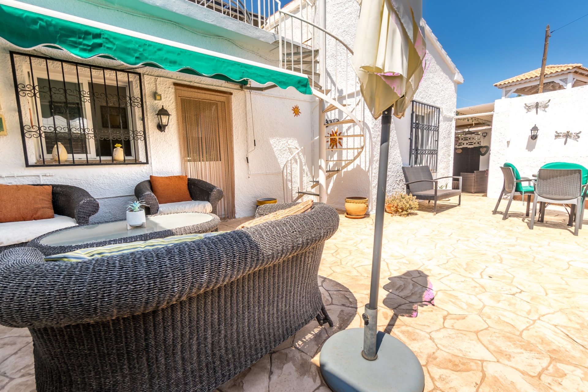 Resale -  Chalet / Villa -
Albir