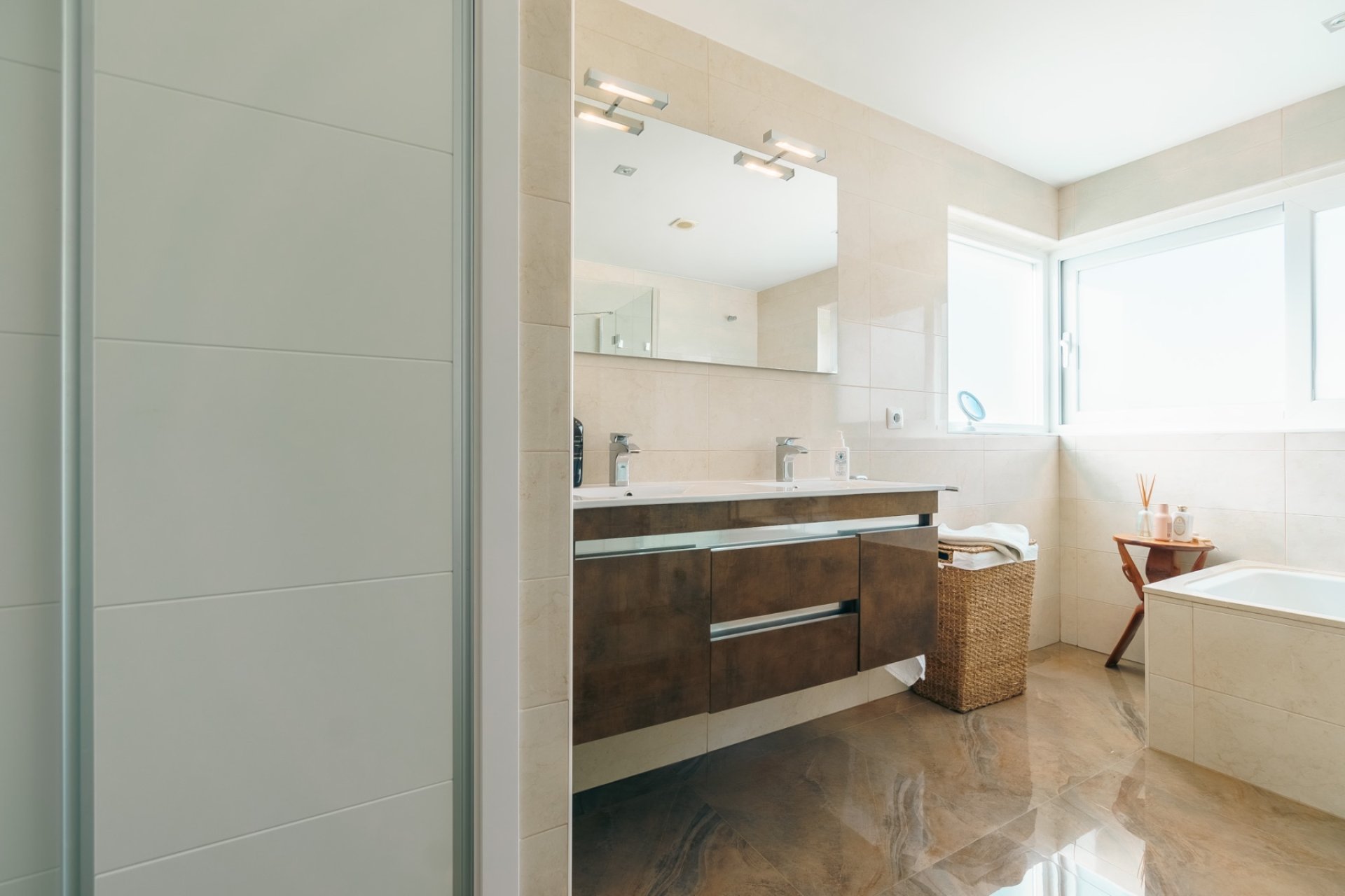 Resale -  Chalet / Villa -
Albir