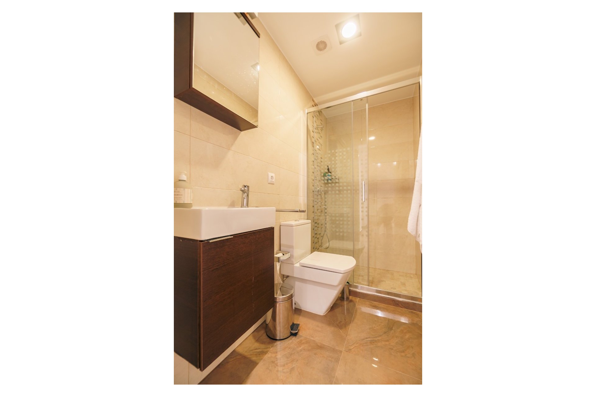 Resale -  Chalet / Villa -
Albir