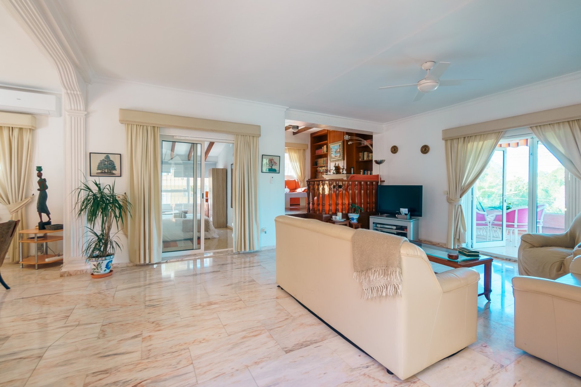 Resale -  Chalet / Villa -
Albir