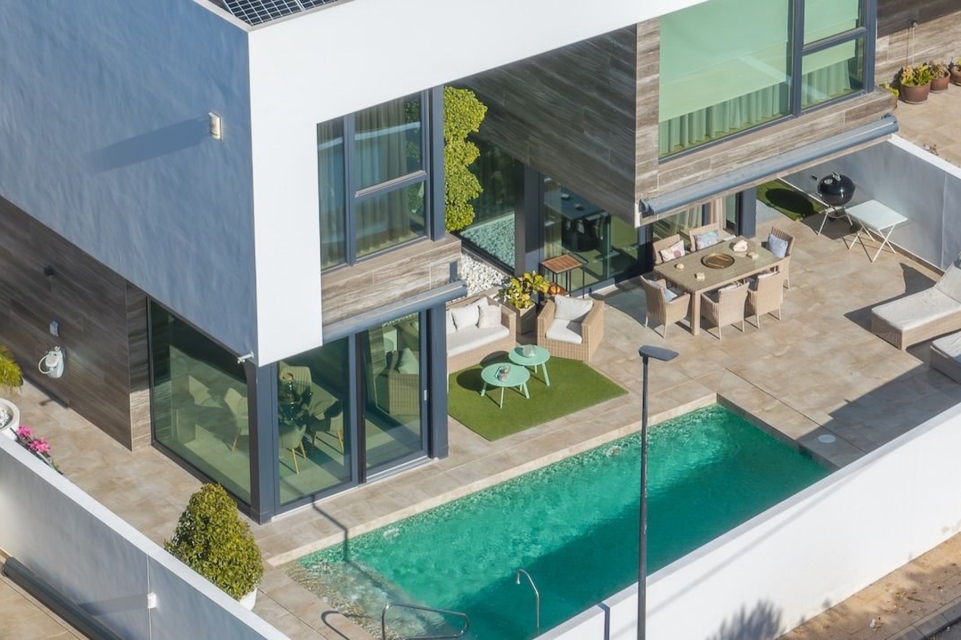 Resale -  Chalet / Villa -
Albir