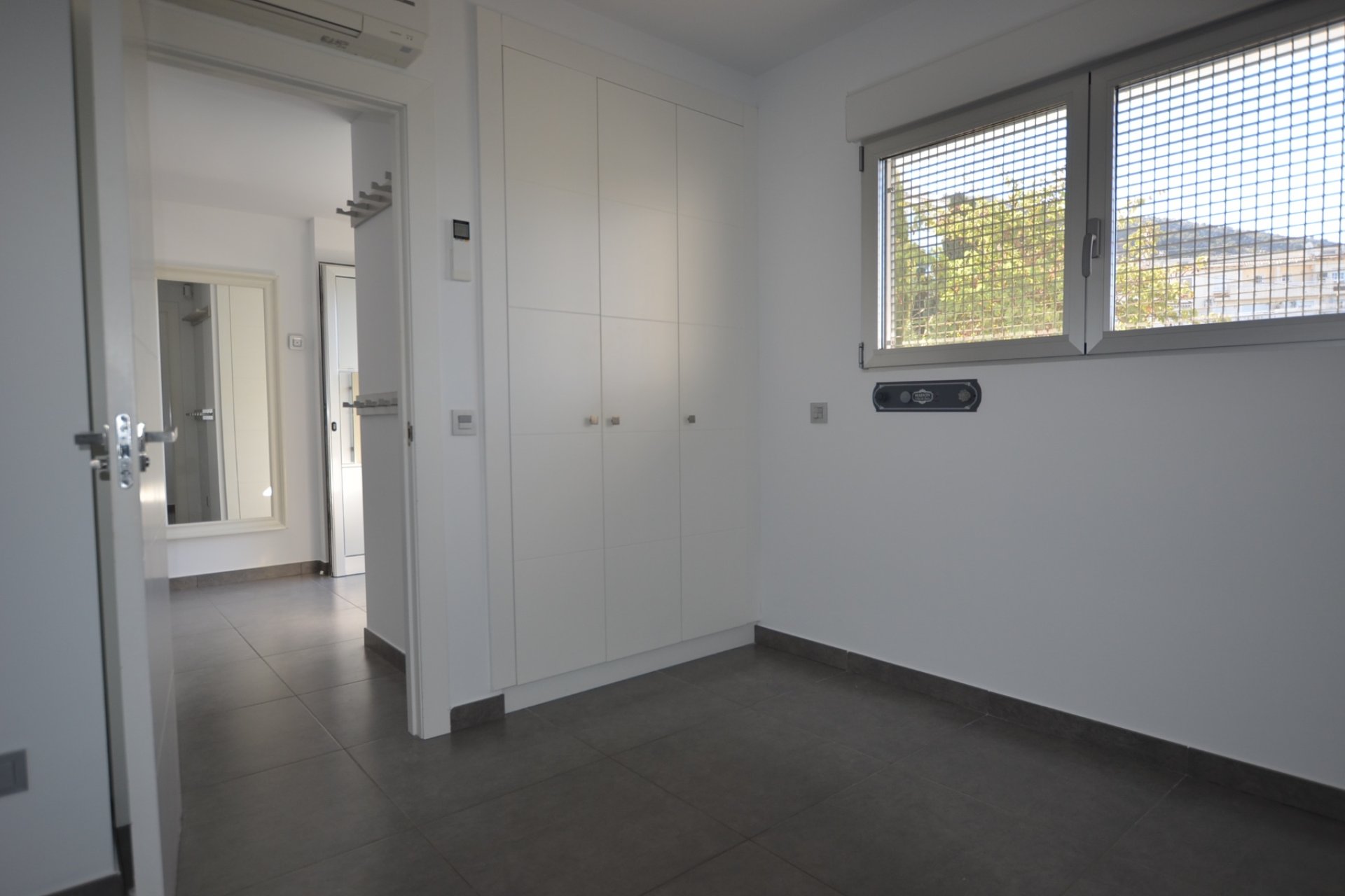 Resale -  Chalet / Villa -
Albir