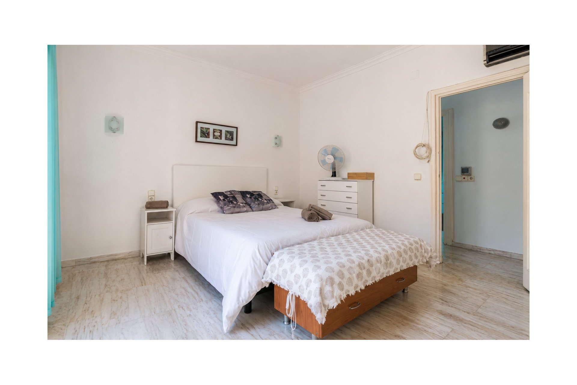 Resale -  Chalet / Villa -
Albir