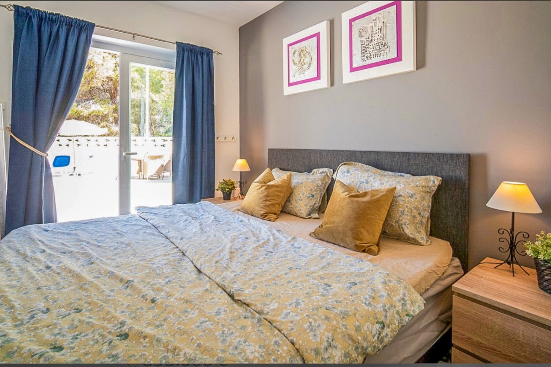 Resale -  Chalet / Villa -
Albir