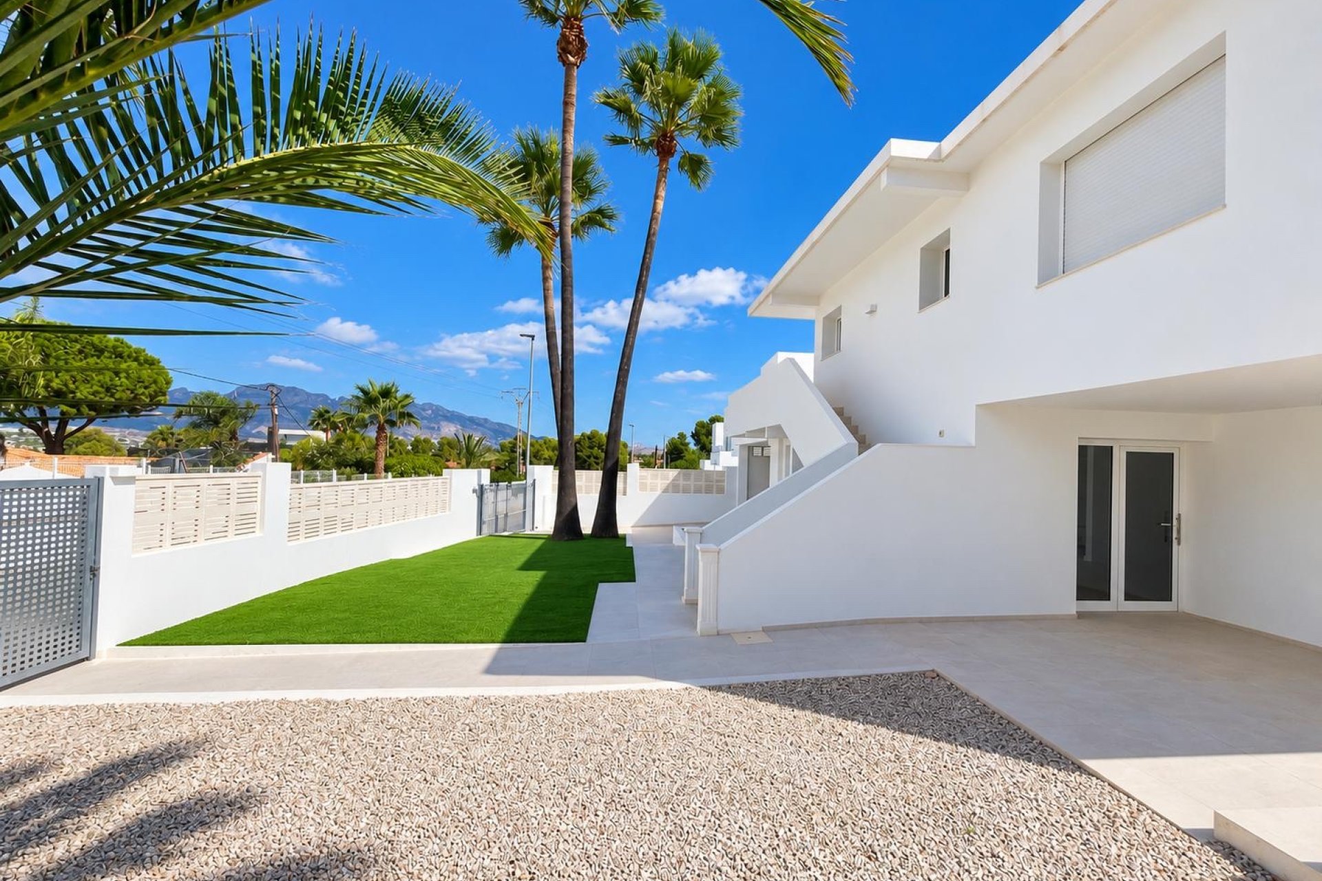 Resale -  Chalet / Villa -
Albir