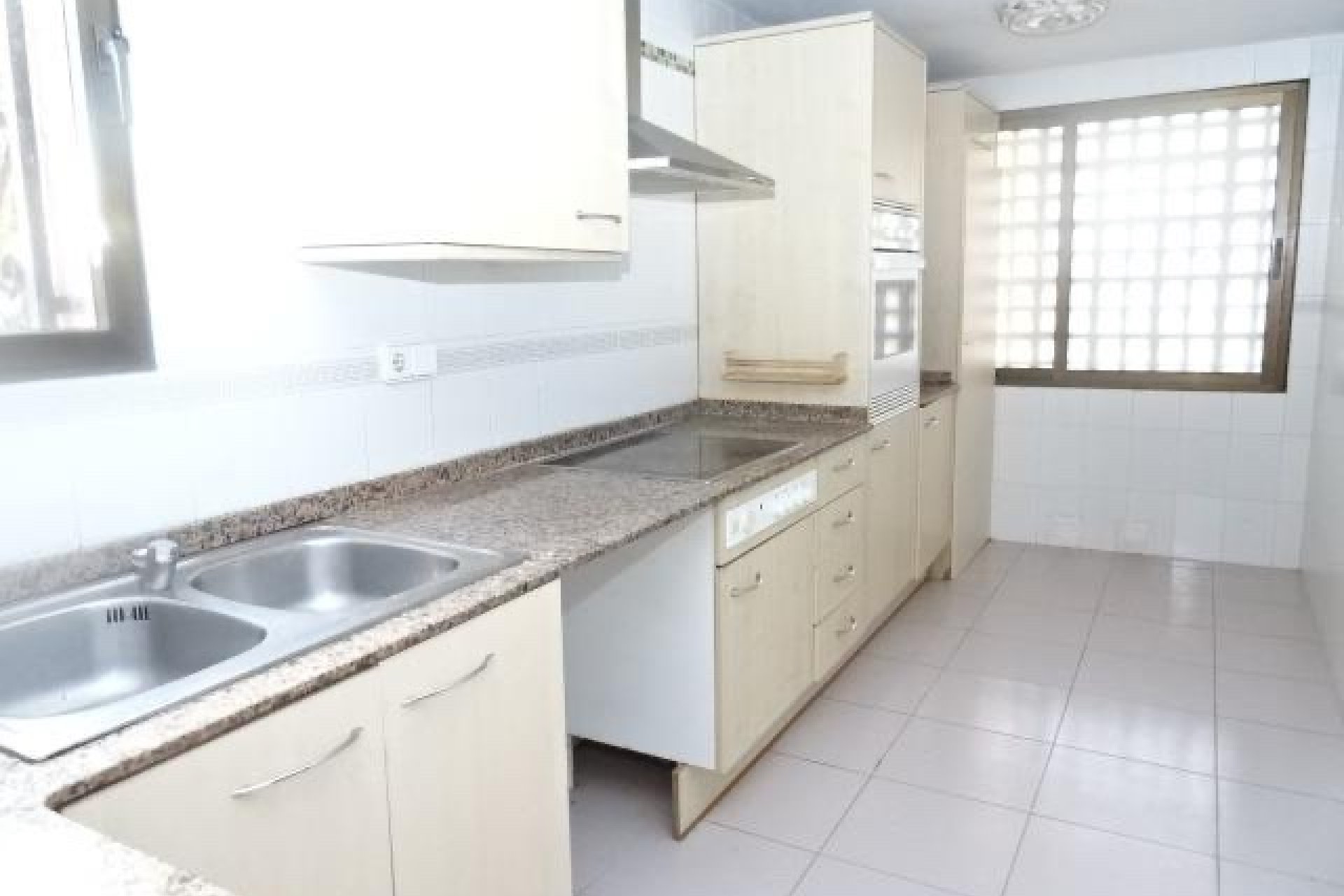 Resale -  Chalet / Villa -
Albir