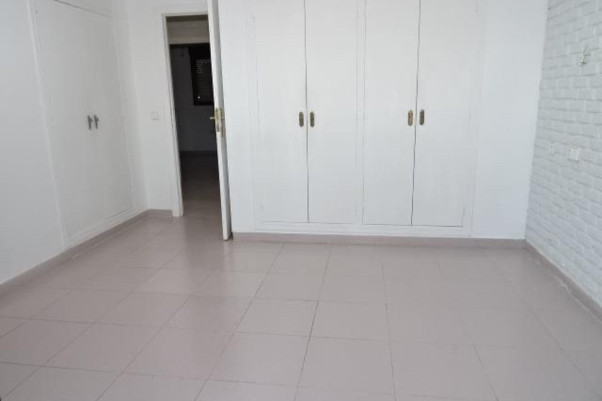 Resale -  Chalet / Villa -
Albir