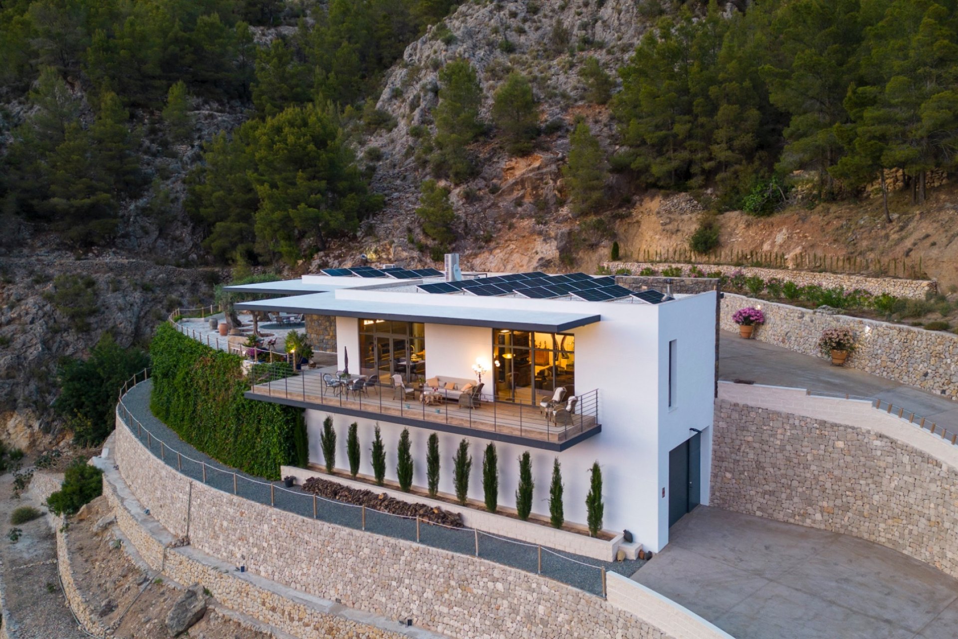 Resale -  Chalet / Villa -
Callosa De Ensarrià