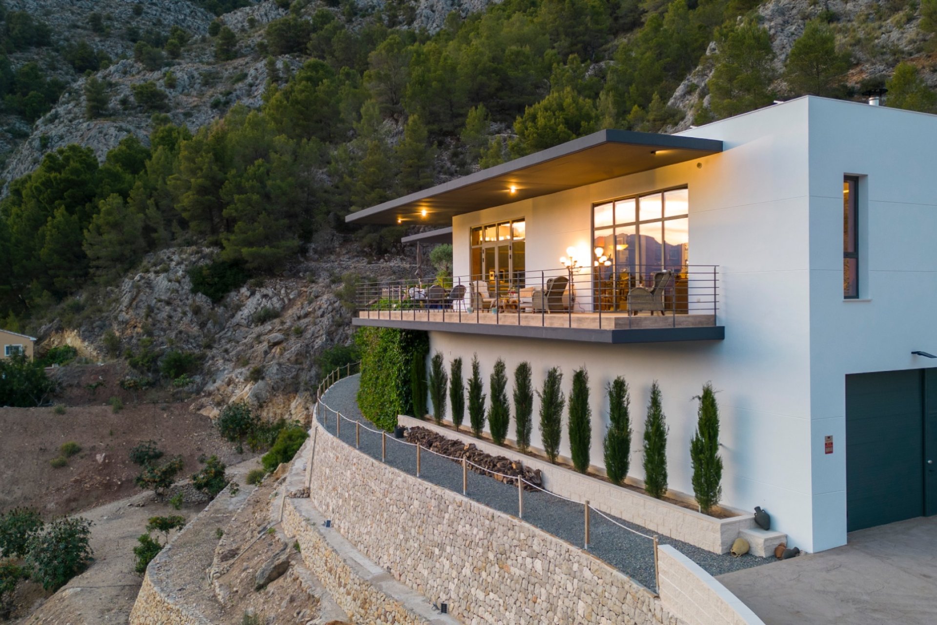 Resale -  Chalet / Villa -
Callosa De Ensarrià