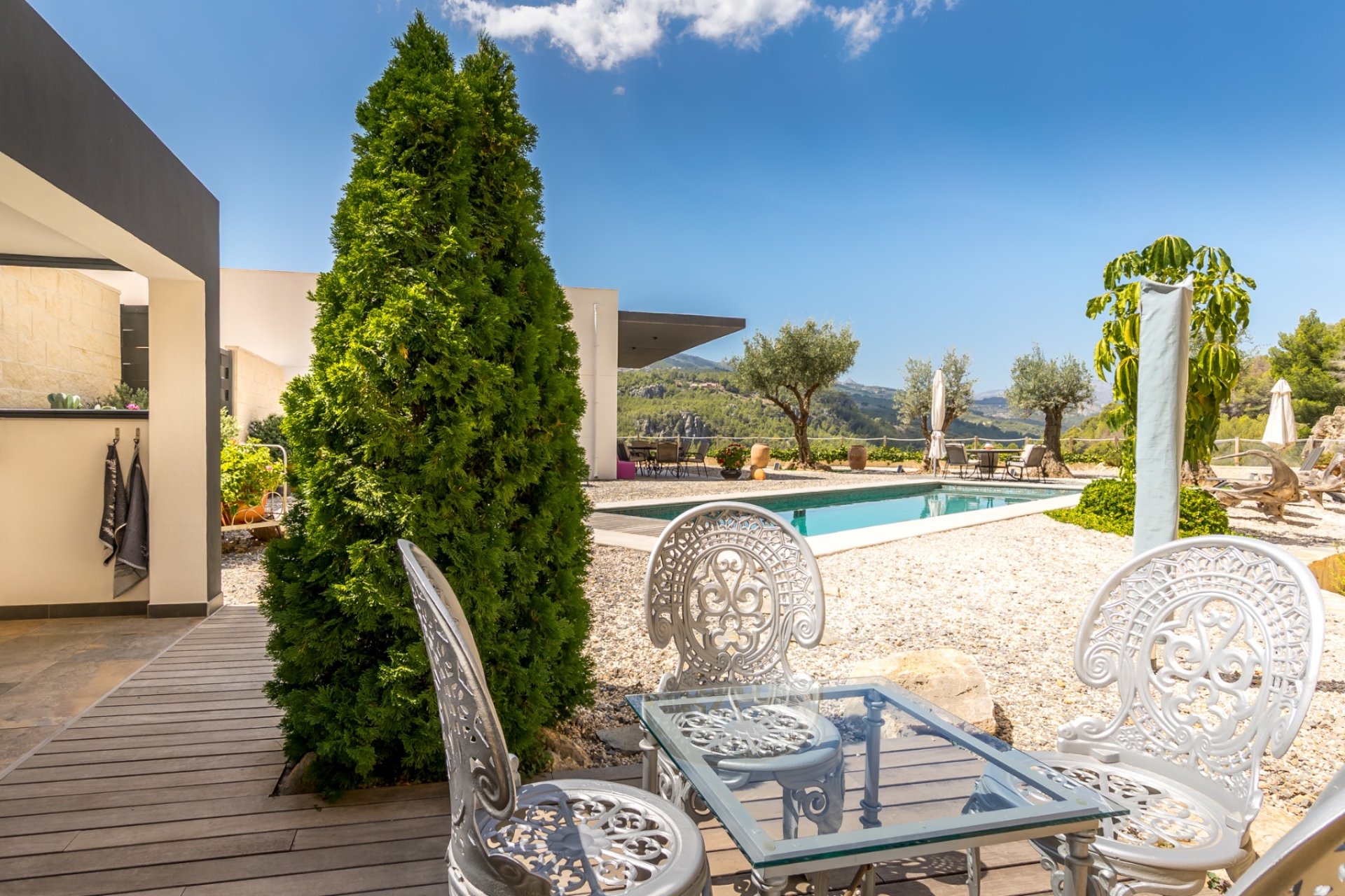 Resale -  Chalet / Villa -
Callosa De Ensarrià