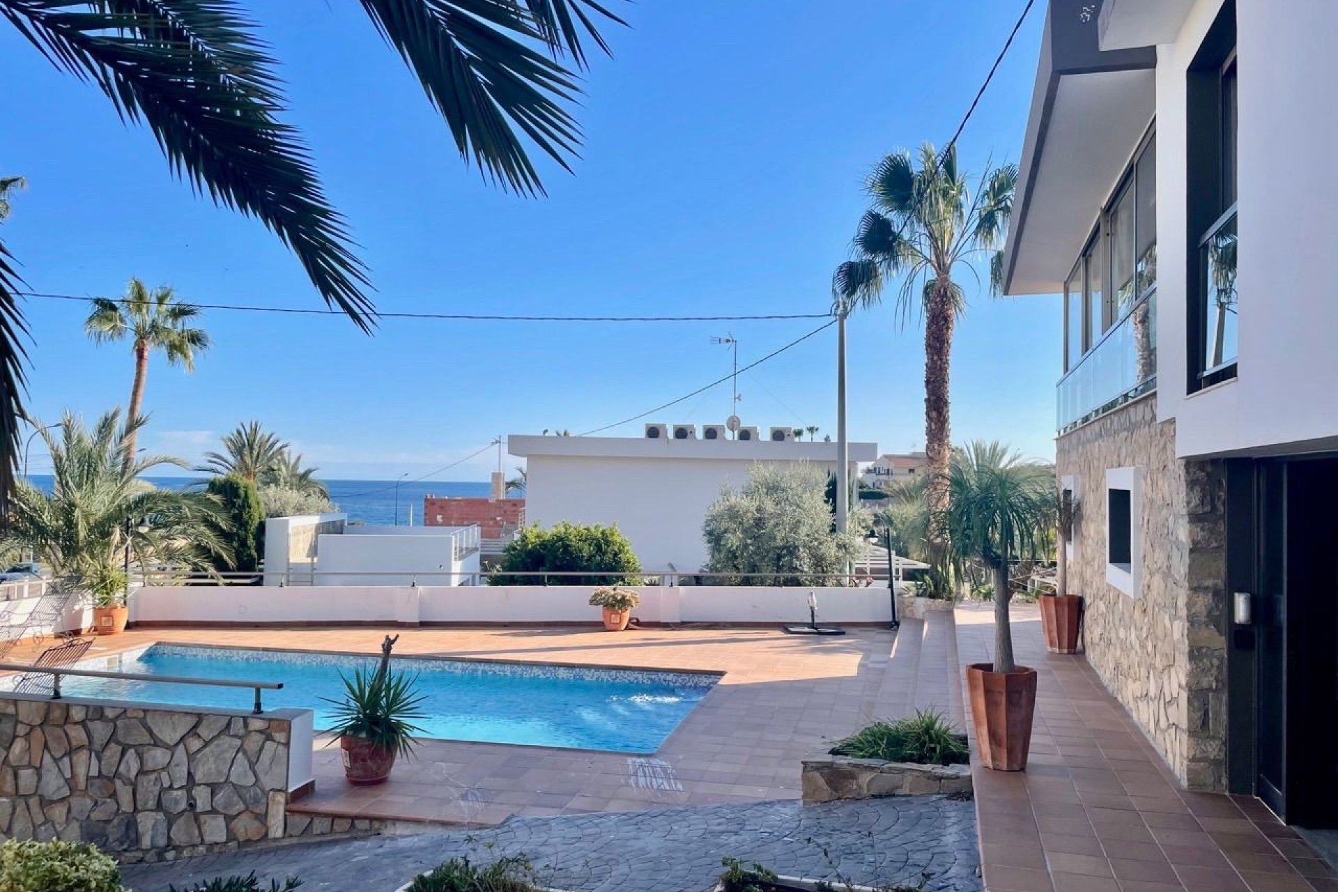 Resale -  Chalet / Villa -
El Campello