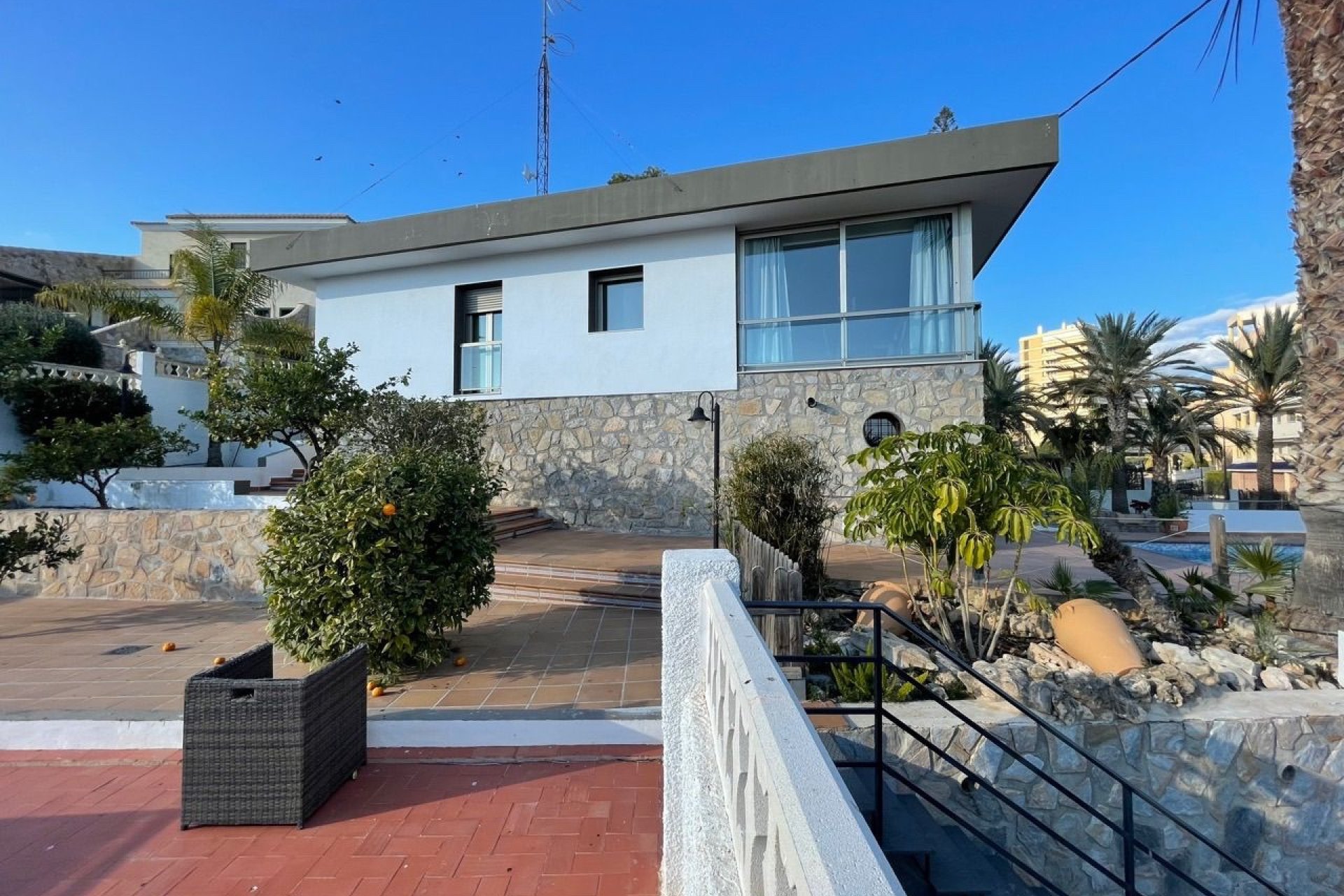 Resale -  Chalet / Villa -
El Campello