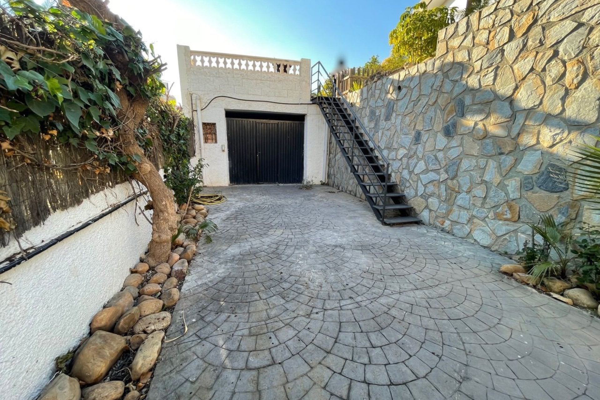 Resale -  Chalet / Villa -
El Campello