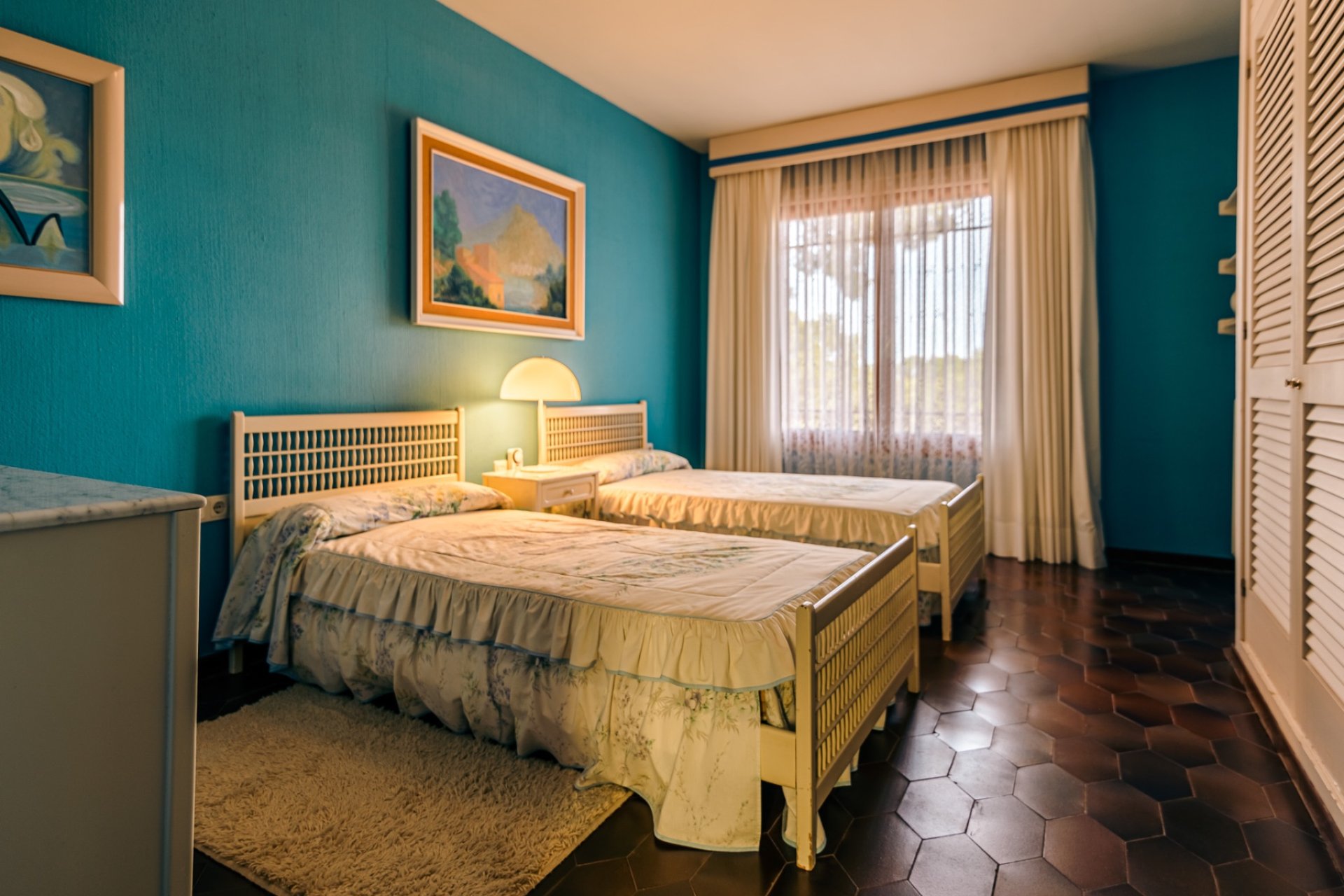 Resale -  Chalet / Villa -
La Nucía