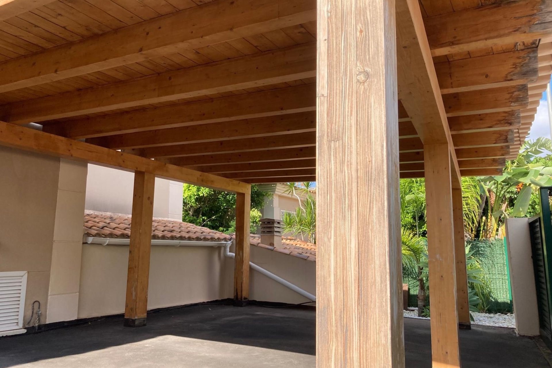 Resale -  Chalet / Villa -
La Nucía