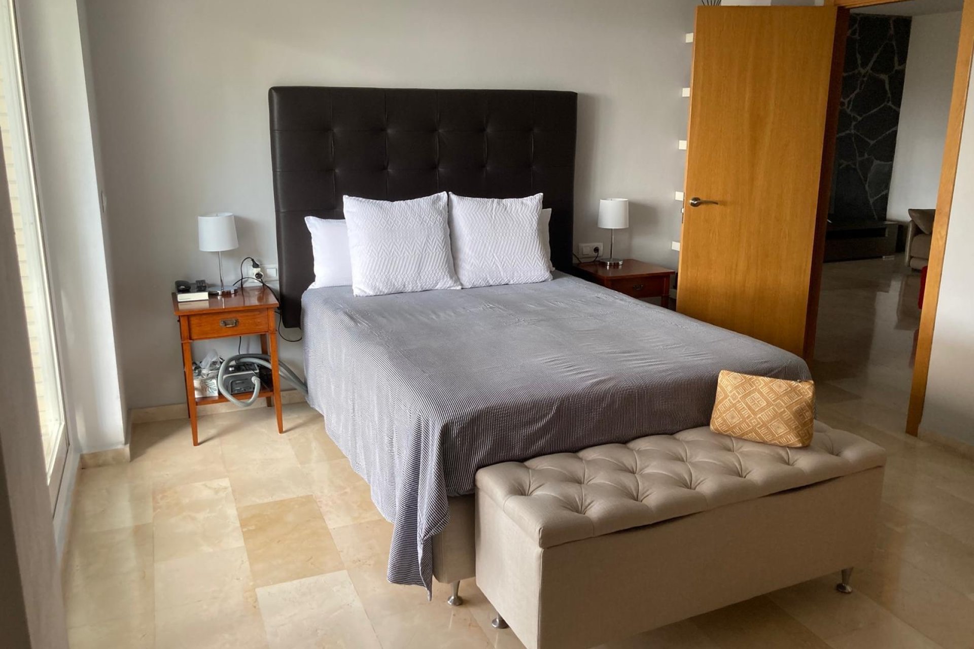 Resale -  Chalet / Villa -
La Nucía