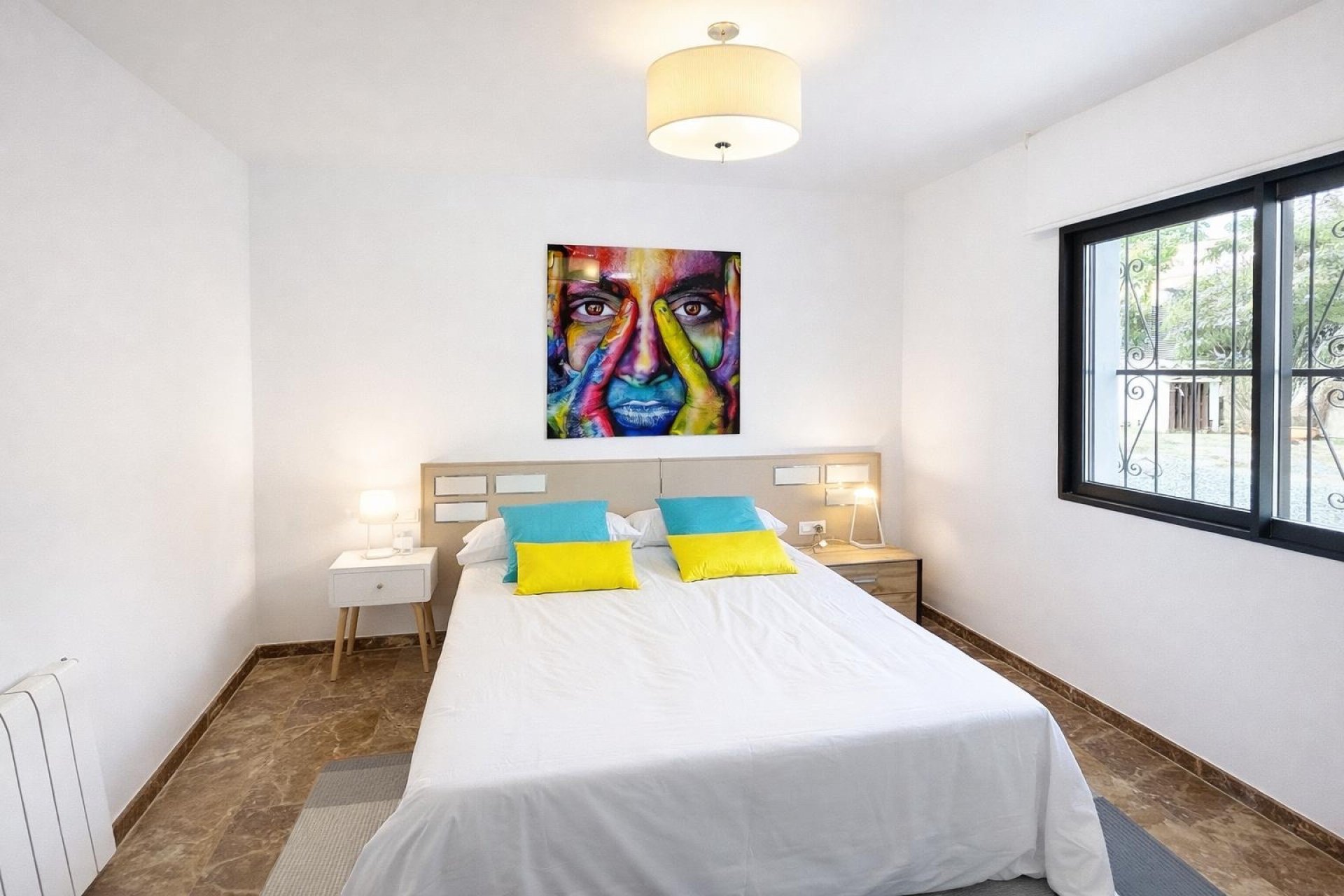 Resale -  Chalet / Villa -
La Nucía