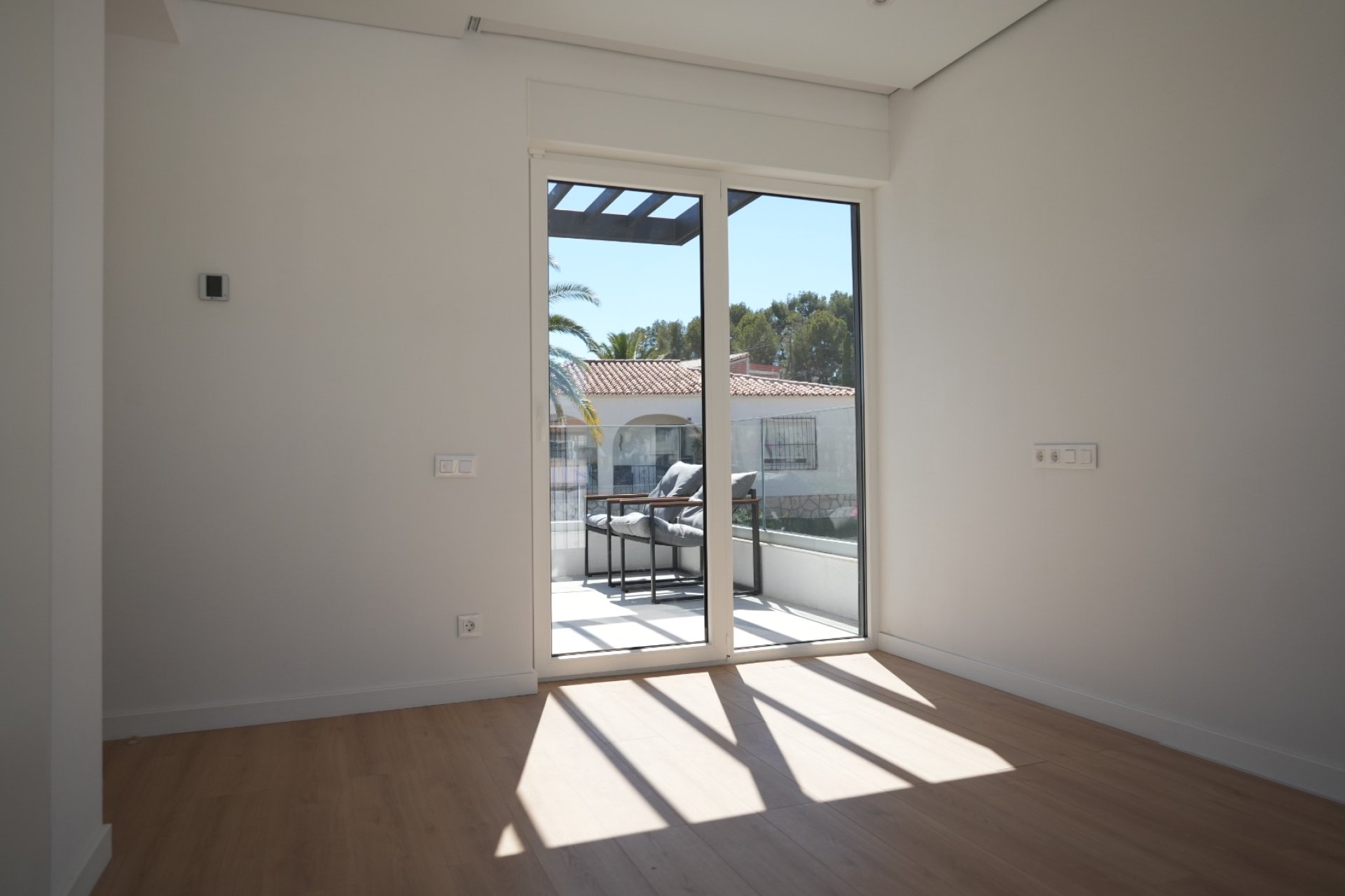 Resale -  Chalet / Villa -
La Nucía