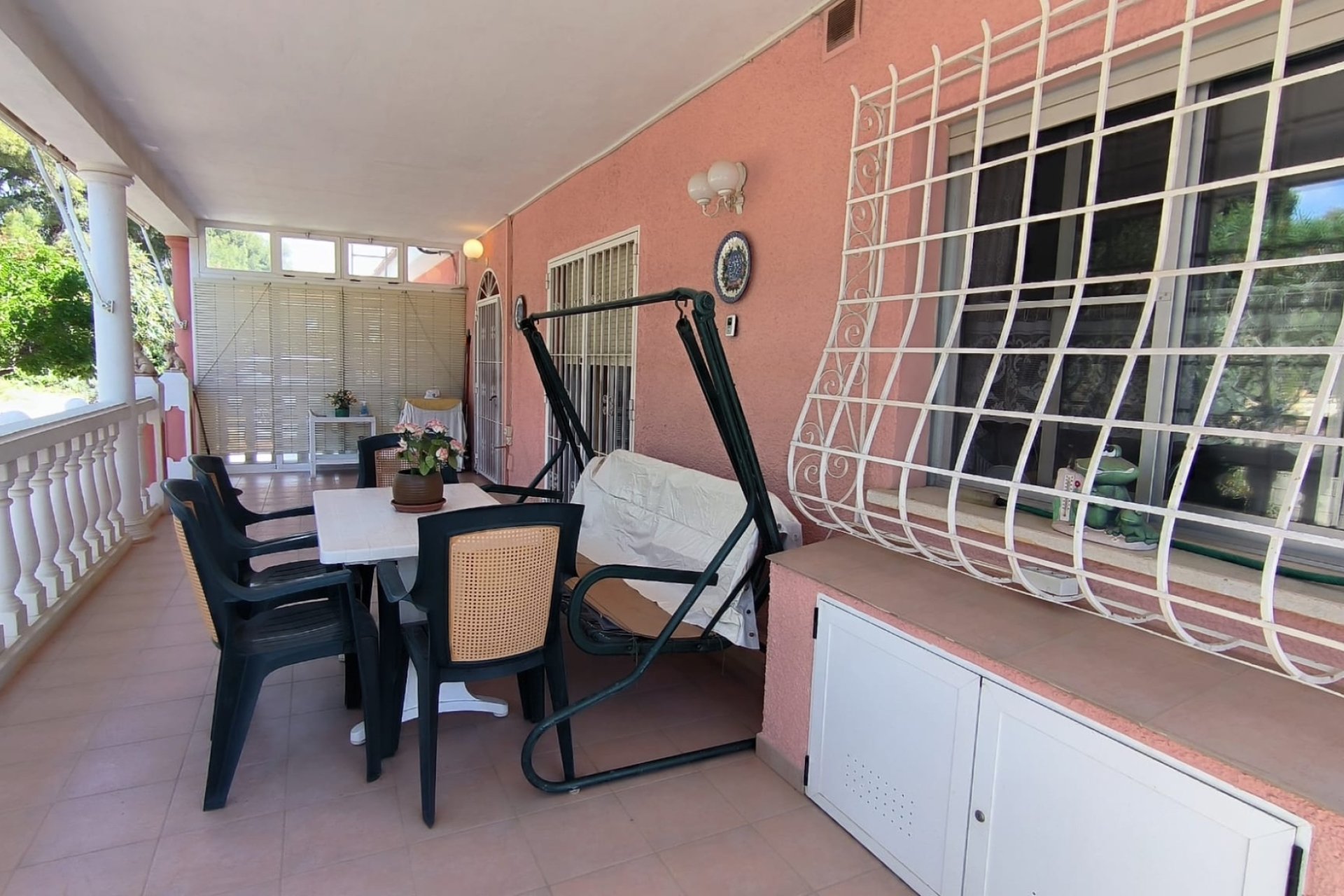 Resale -  Chalet / Villa -
La Nucía