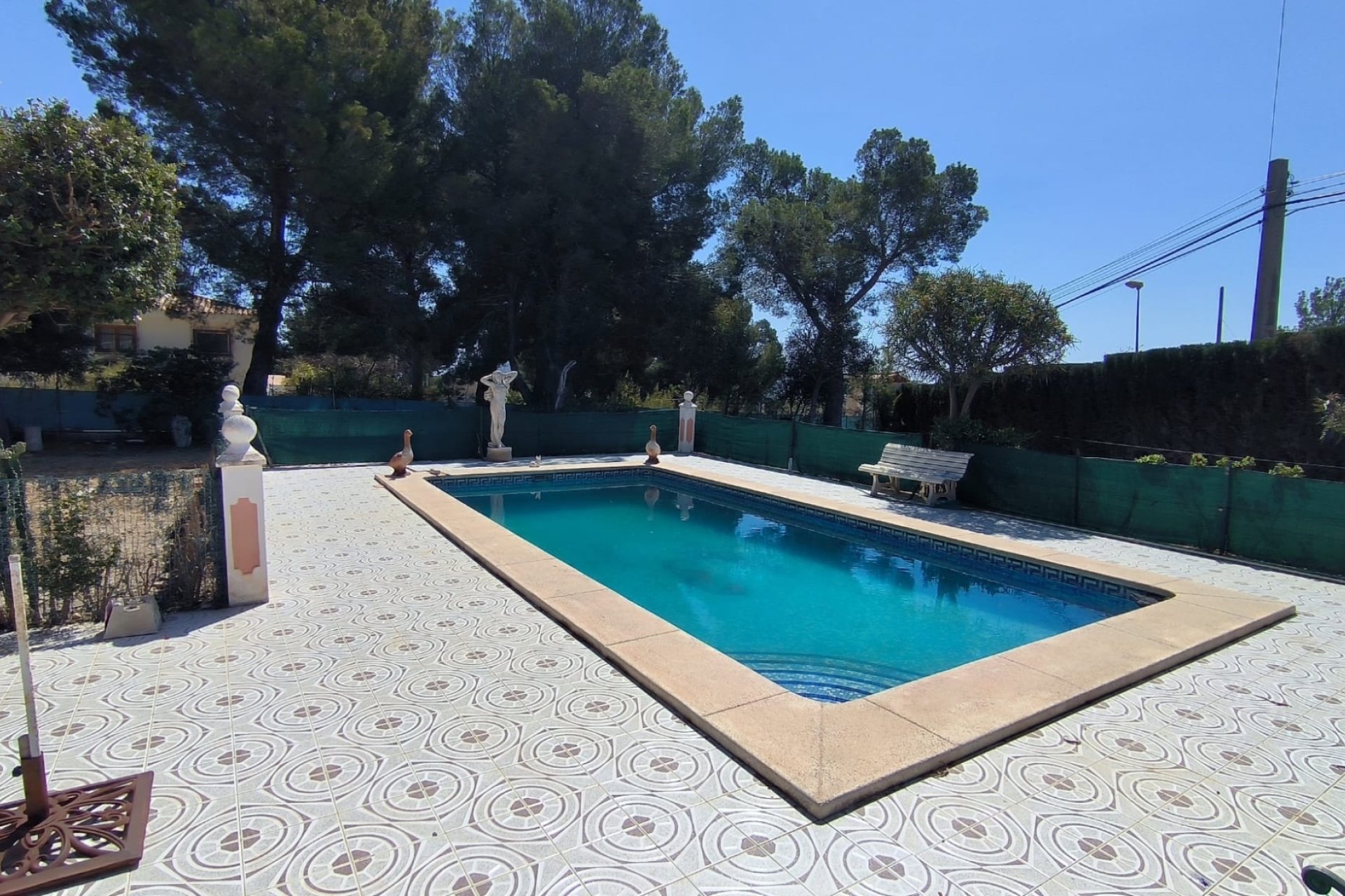 Resale -  Chalet / Villa -
La Nucía