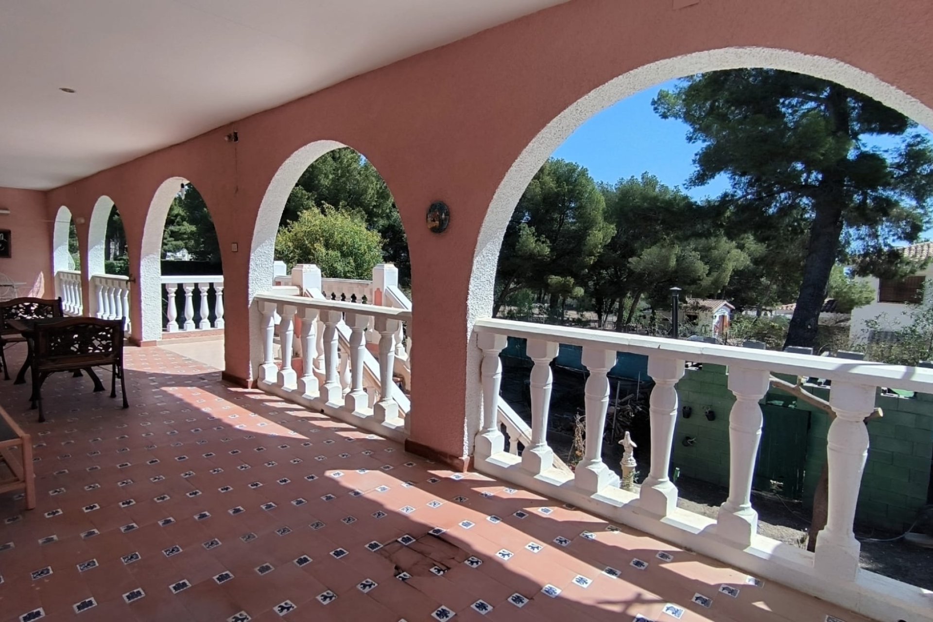 Resale -  Chalet / Villa -
La Nucía