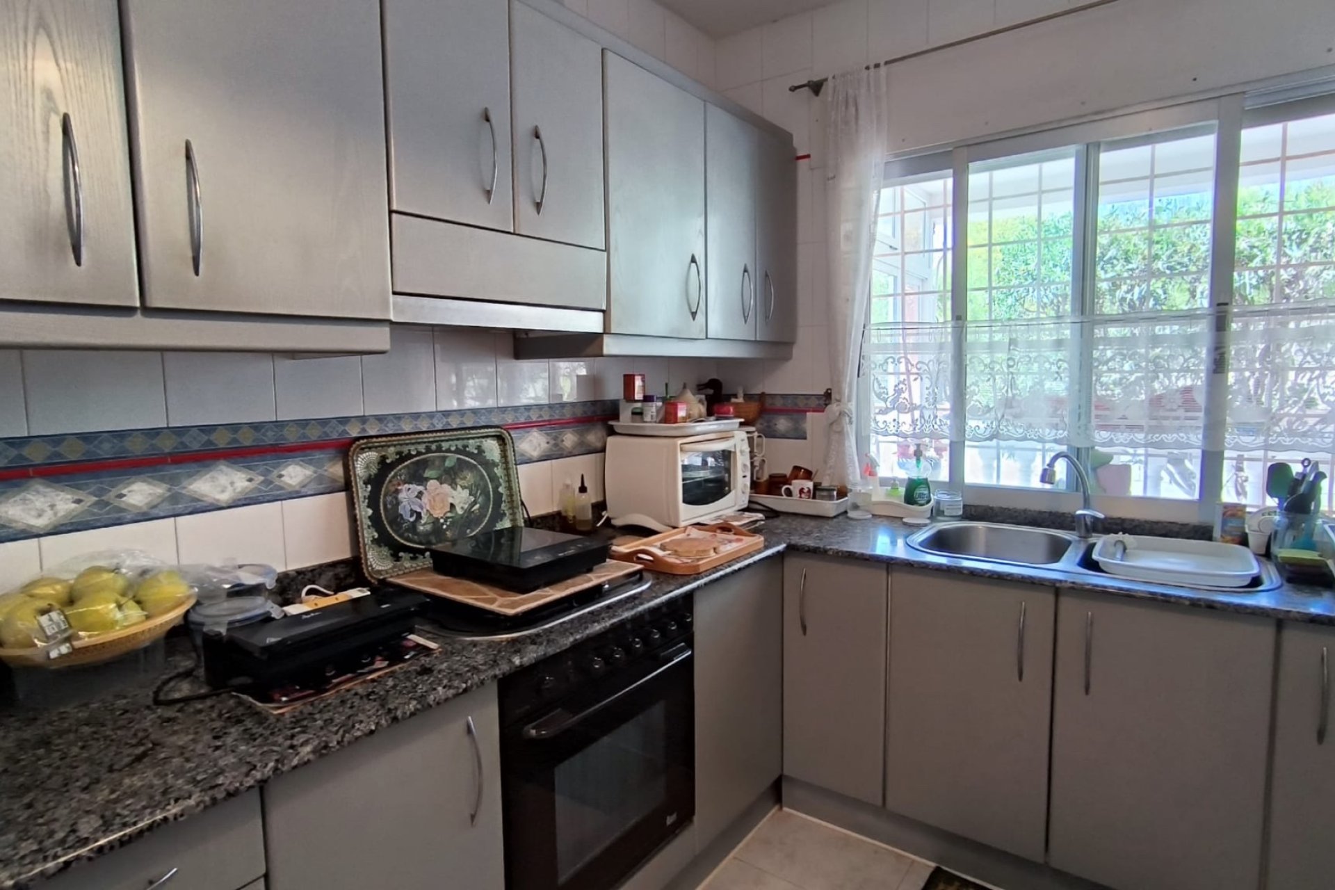 Resale -  Chalet / Villa -
La Nucía