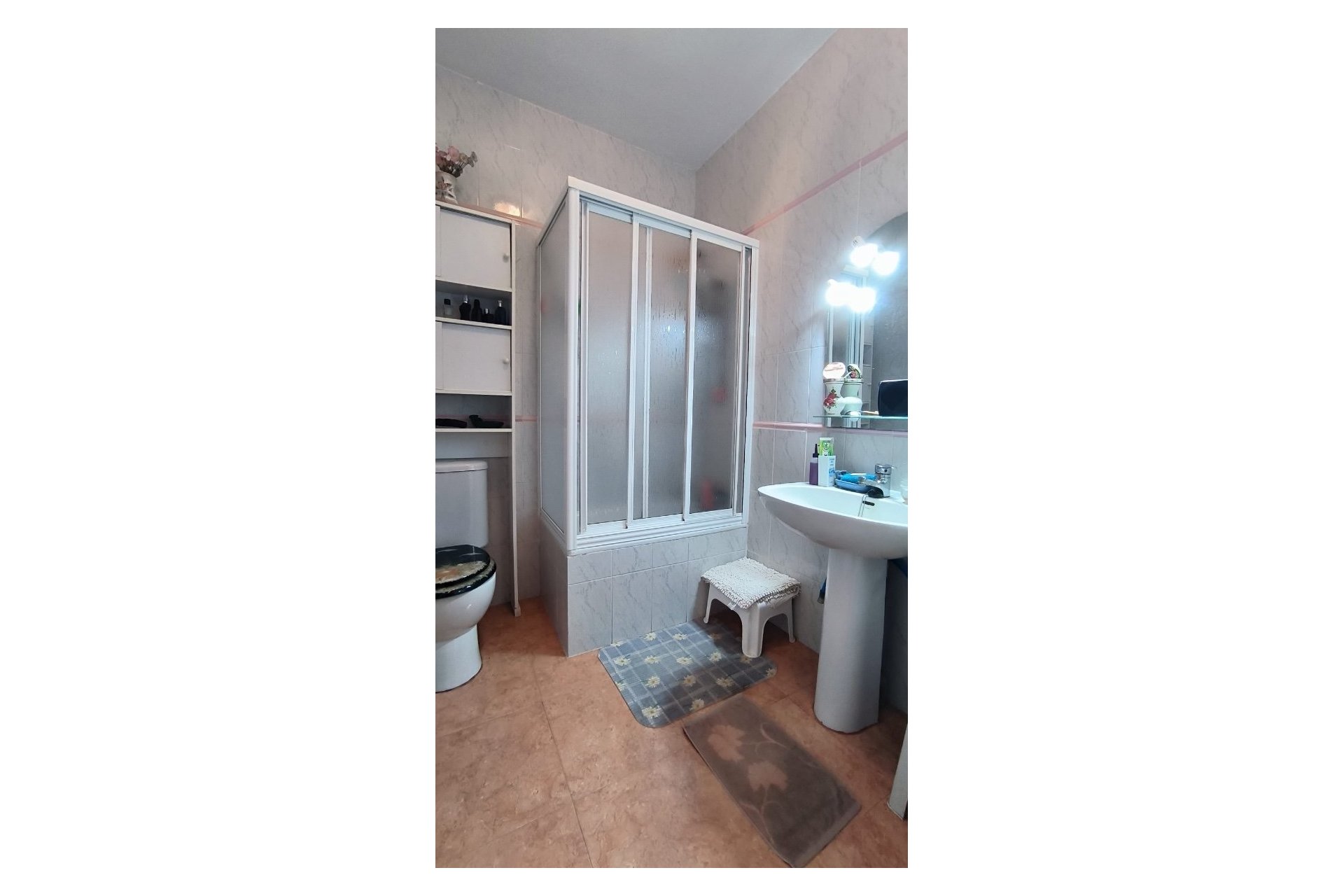 Resale -  Chalet / Villa -
La Nucía