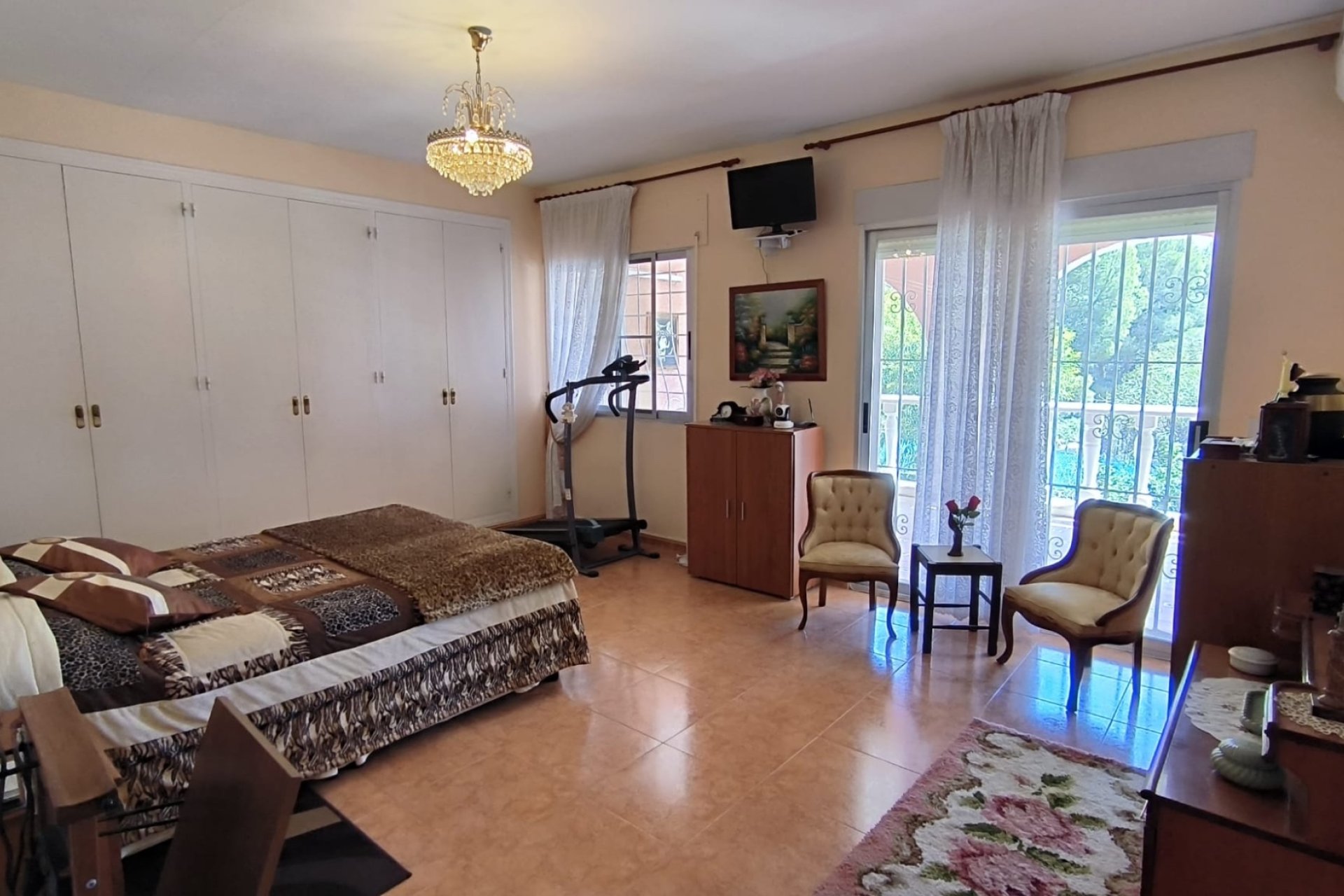 Resale -  Chalet / Villa -
La Nucía